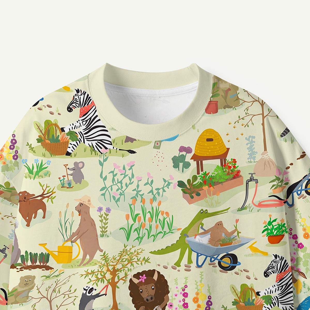 Garden Animals All-Over Print Eco T-Shirt