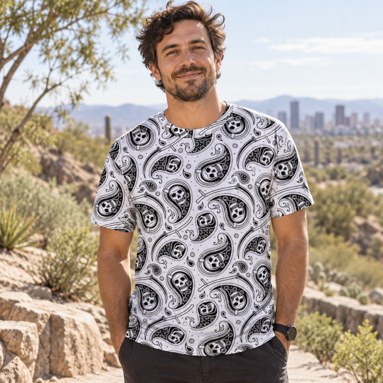 Skull Paisley Noir Premium Pure Cotton Tee