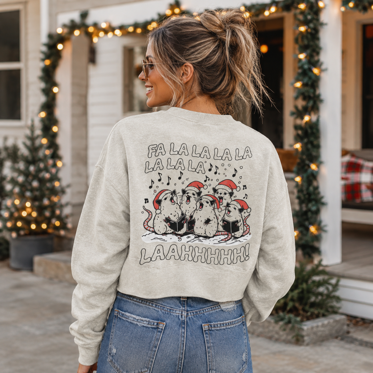 Fa La La La La Laah Christmas Animals Women's Washed Cropped Sweatshirt