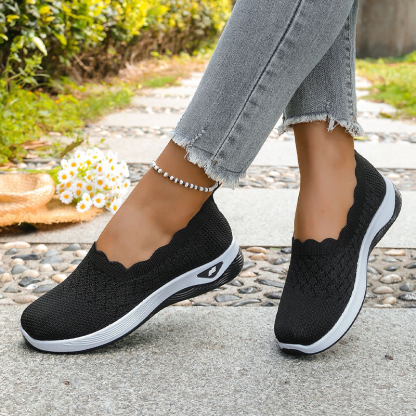 Women's Lightweight Breathable Walking Shoes