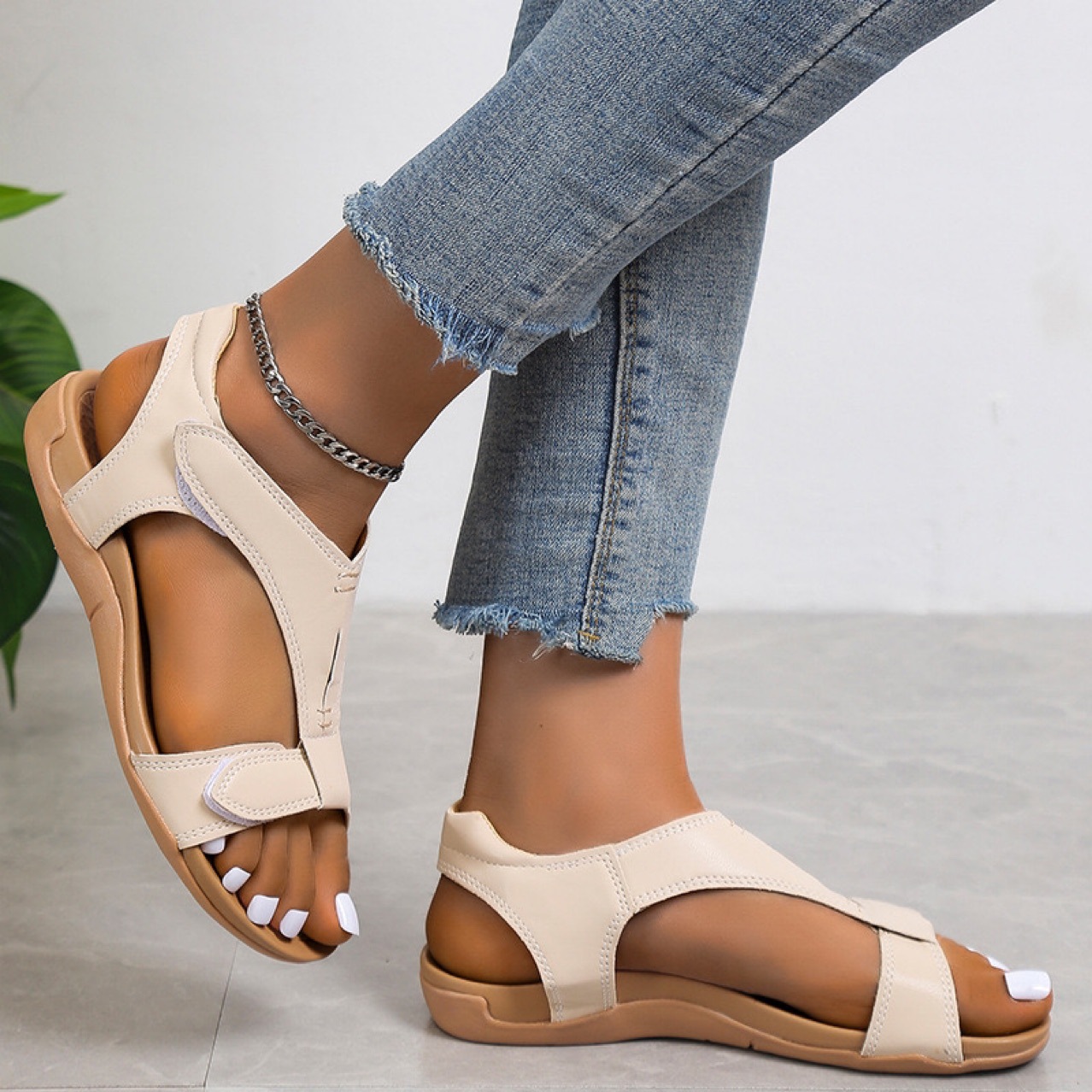 🔥Sconto del 50% per un periodo limitato! Sandali ortopedici estivi, dal design ergonomico, comodi e traspiranti, alleviano il dolore✅