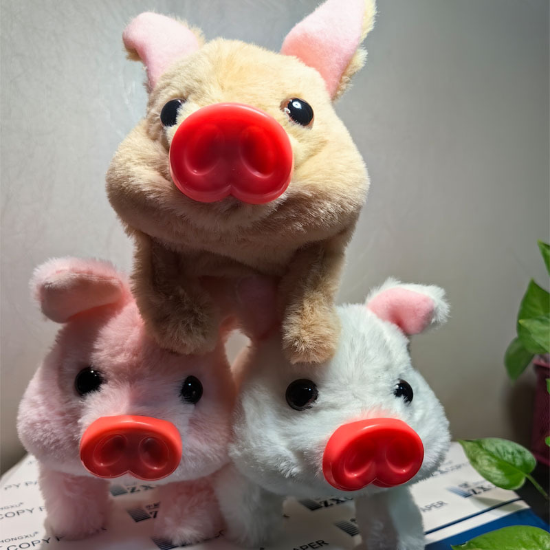 🐷 The Walking Oinking Pig That Makes Everyone Laugh Instantly 😂