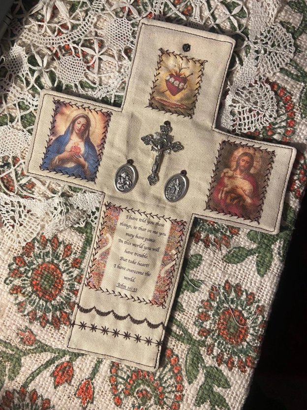 🔥50% Off Last Day - BUY 3 GET 1 FREE🔥Portable Catholic Altar