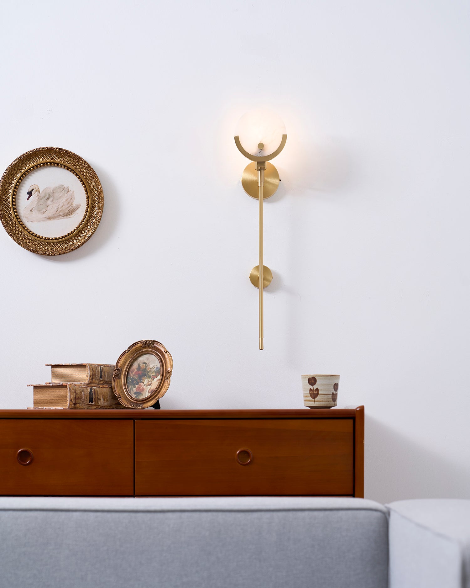 Ava Brass Alabaster Wall Lamp