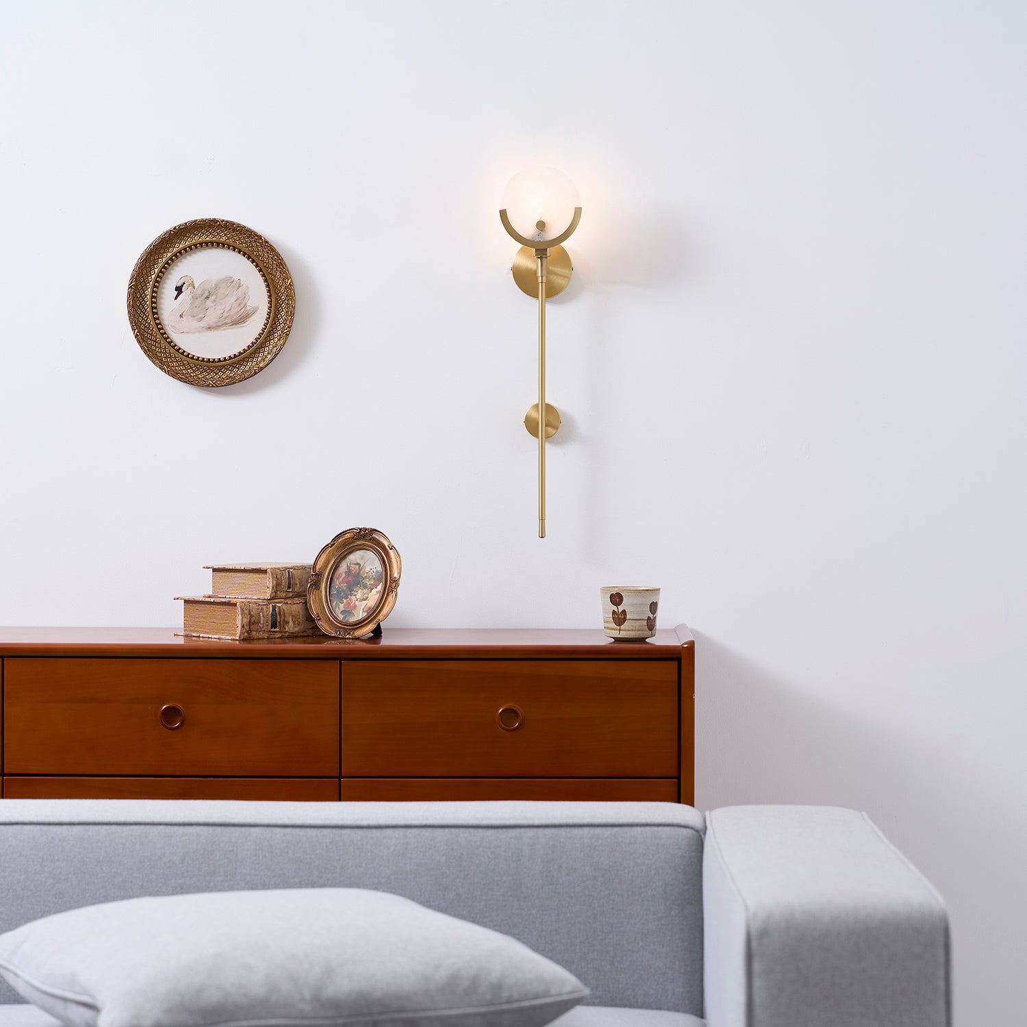Ava Brass Alabaster Wall Lamp