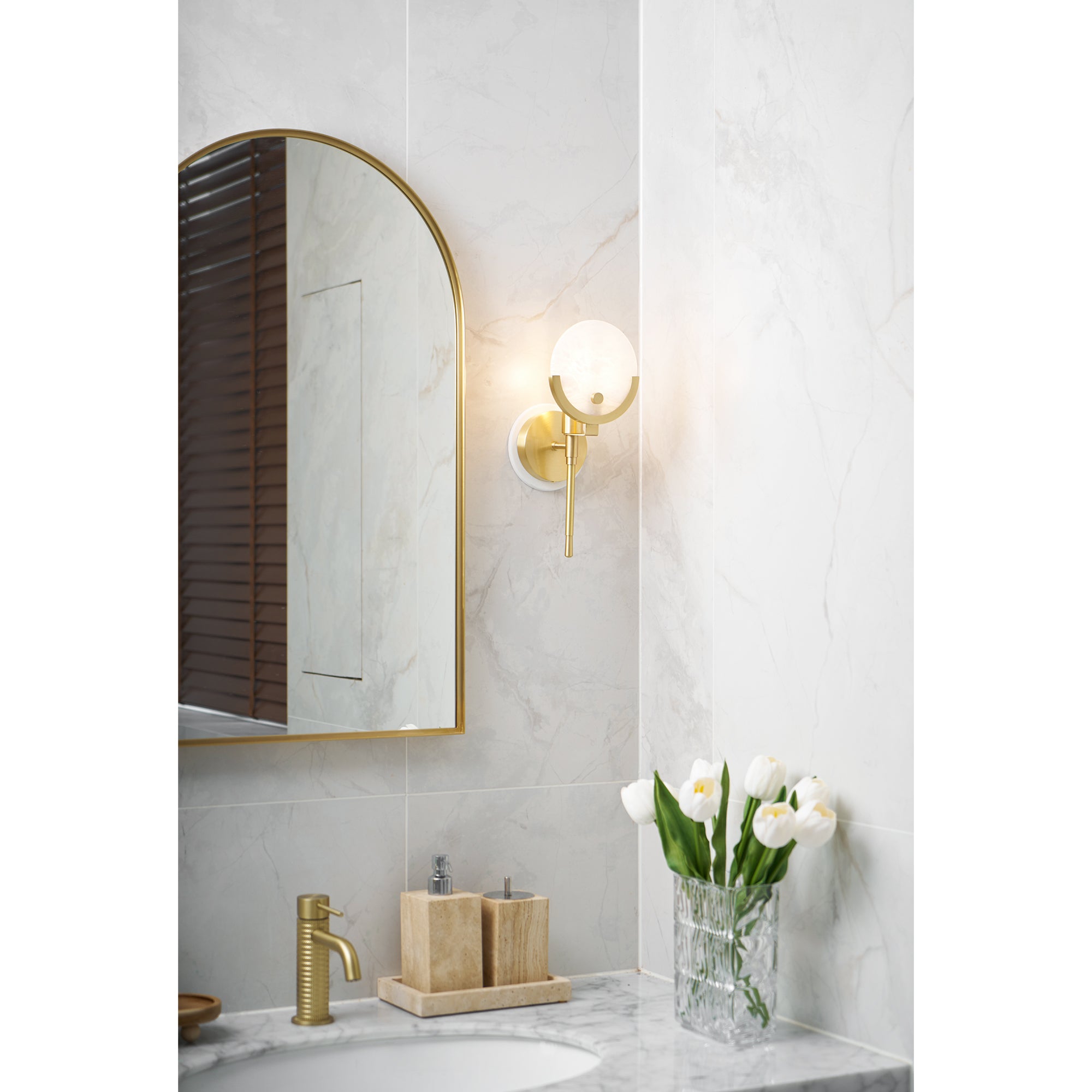 Ava Brass Alabaster Wall Lamp