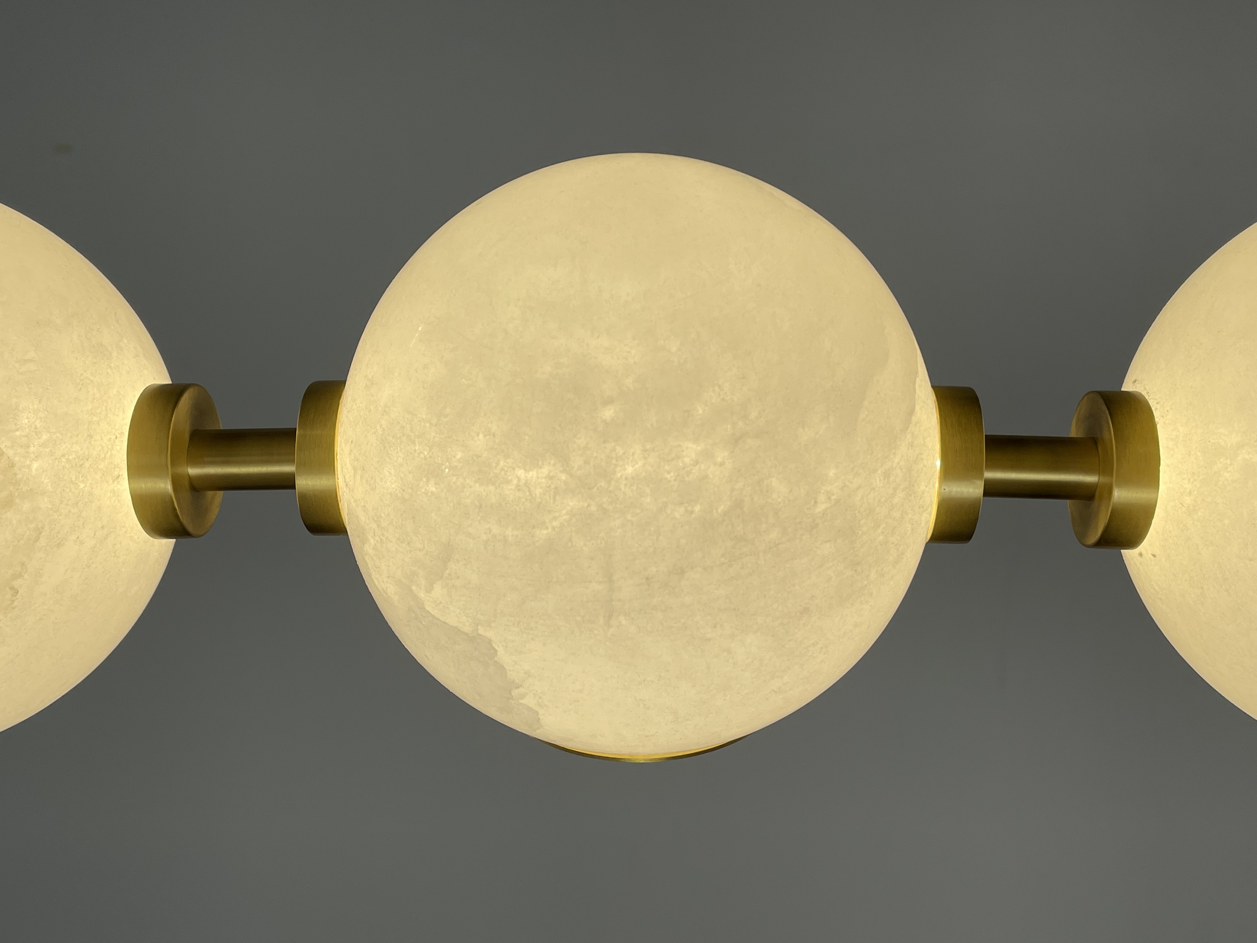 CASA Lighting Alabaster & Gold Cluster Wall Sconce