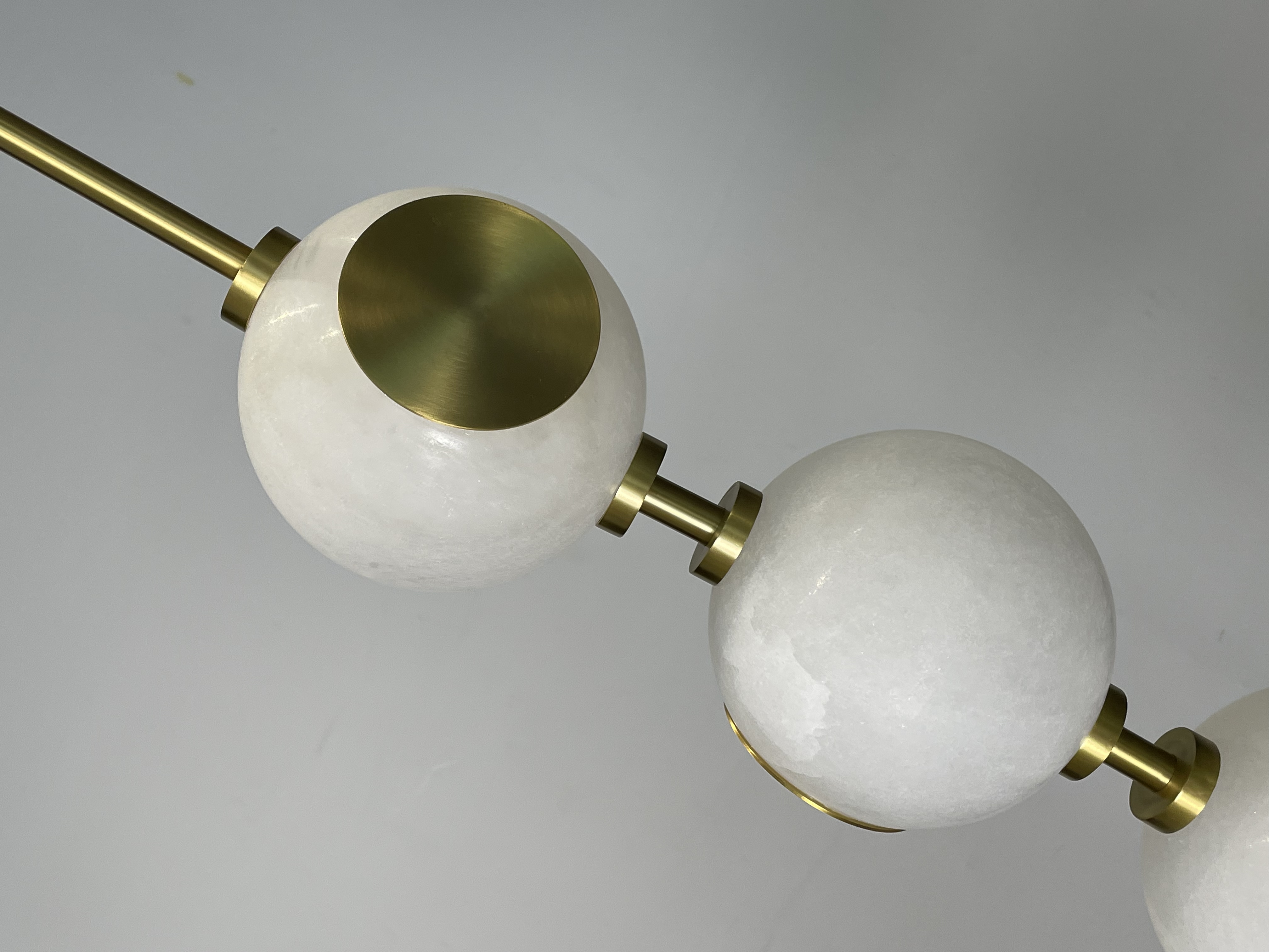 CASA Lighting Alabaster & Gold Cluster Wall Sconce