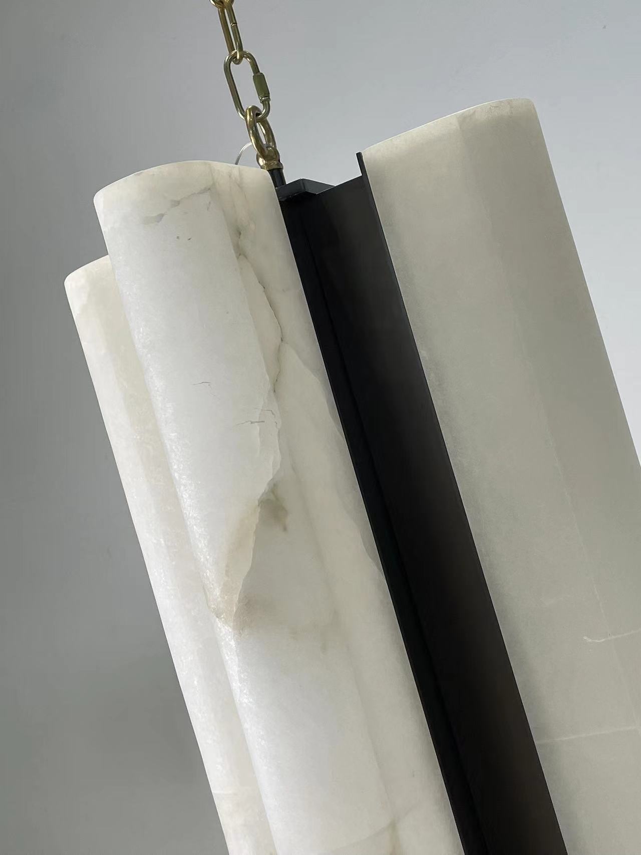 CASA Lighting Vertical Alabaster & Brass Cylinder Pendant Light