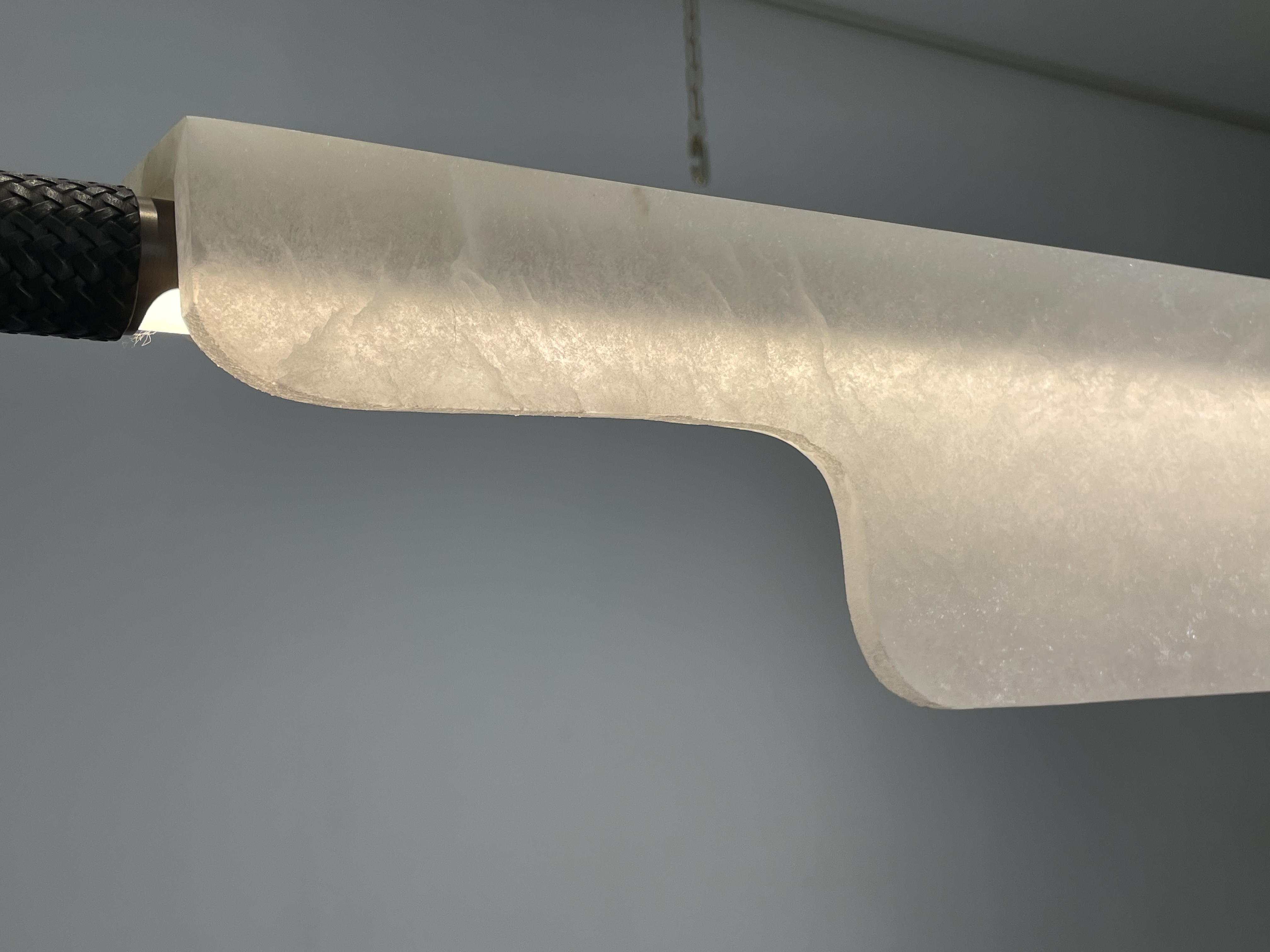 Casailighting Linear Alabaster & Brass Pendant Light