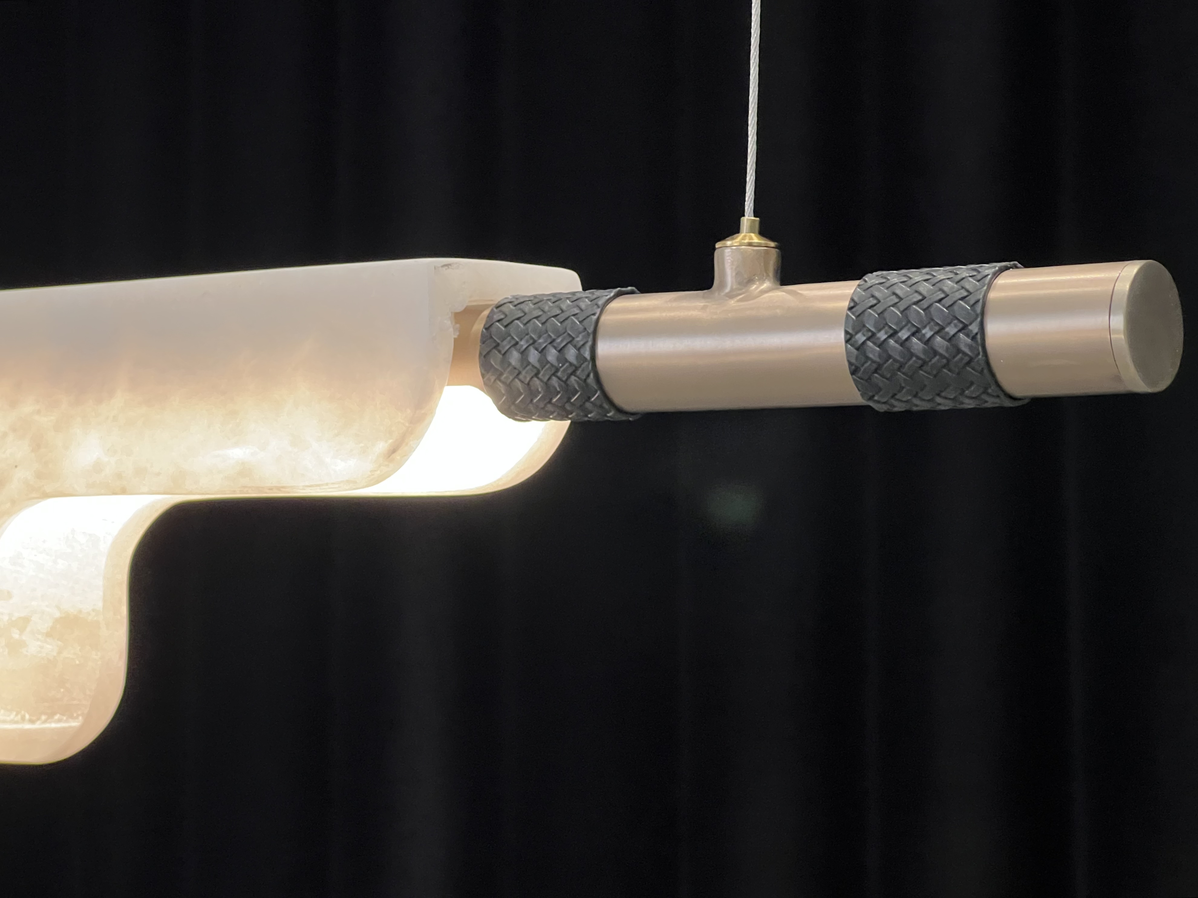 Casailighting Linear Alabaster & Brass Pendant Light