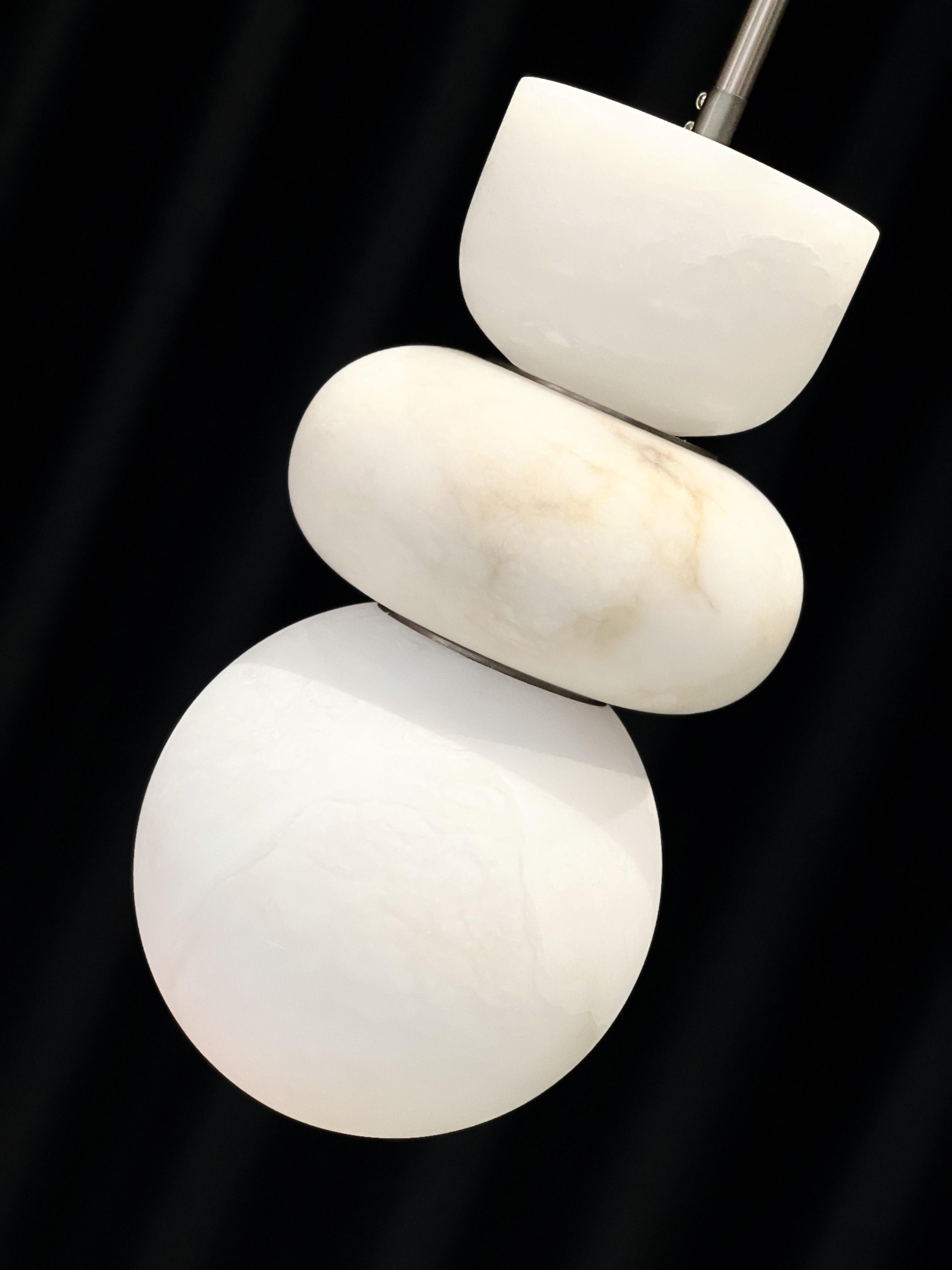 Casailighting 「Stacked Stones」Triple Tier Alabaster & Brass Pendant Light