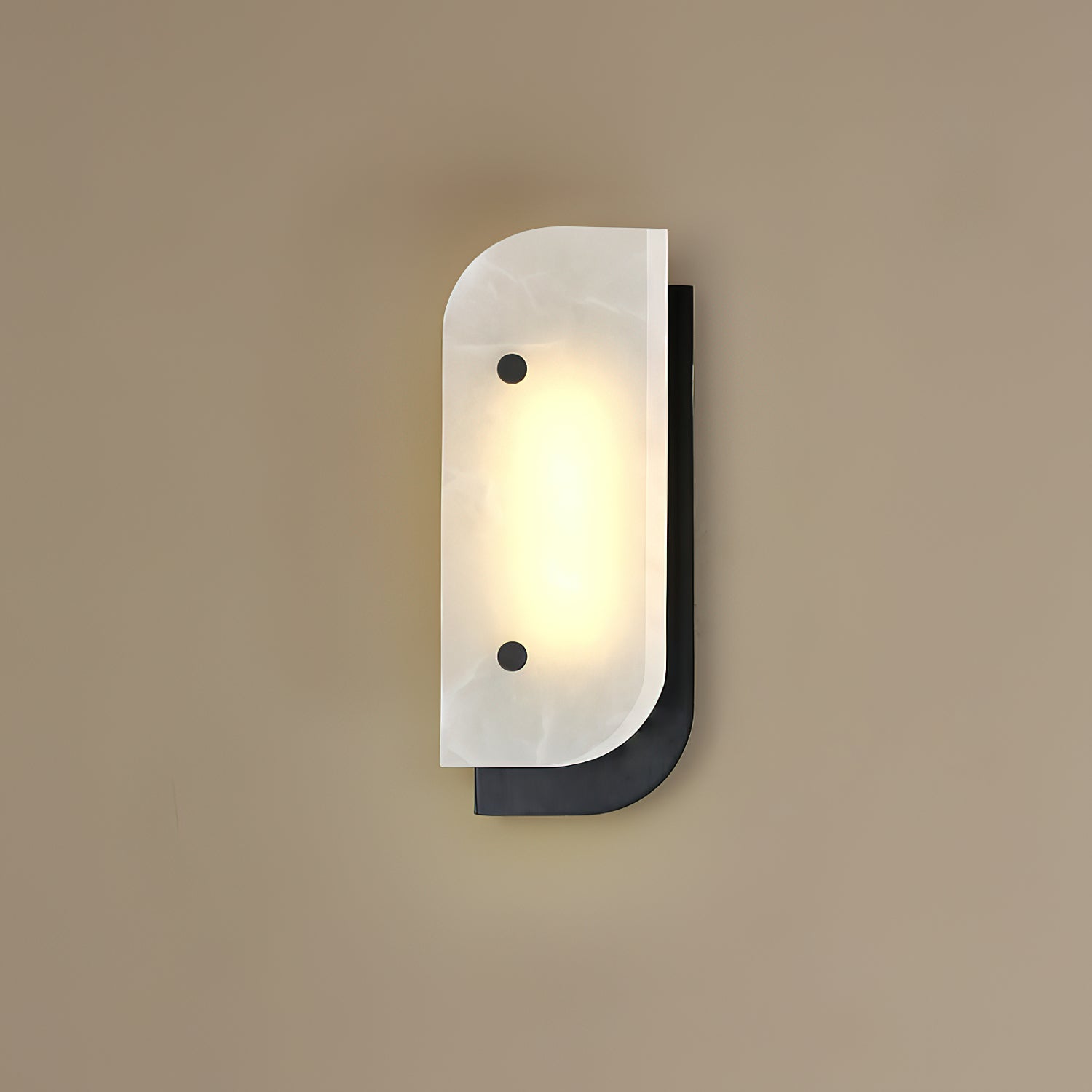 Elaris Alabaster Wall Lamp