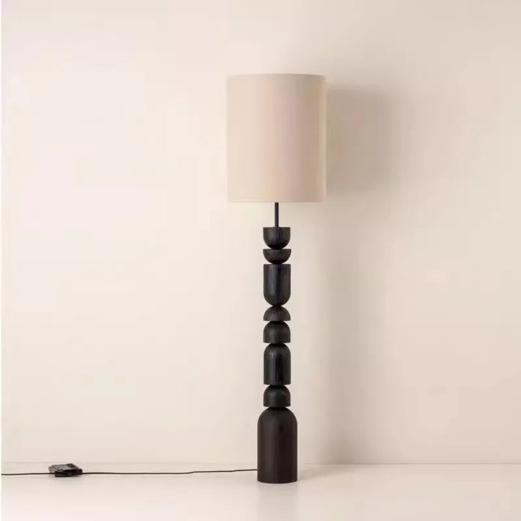 Auralis Column Floor Lamp