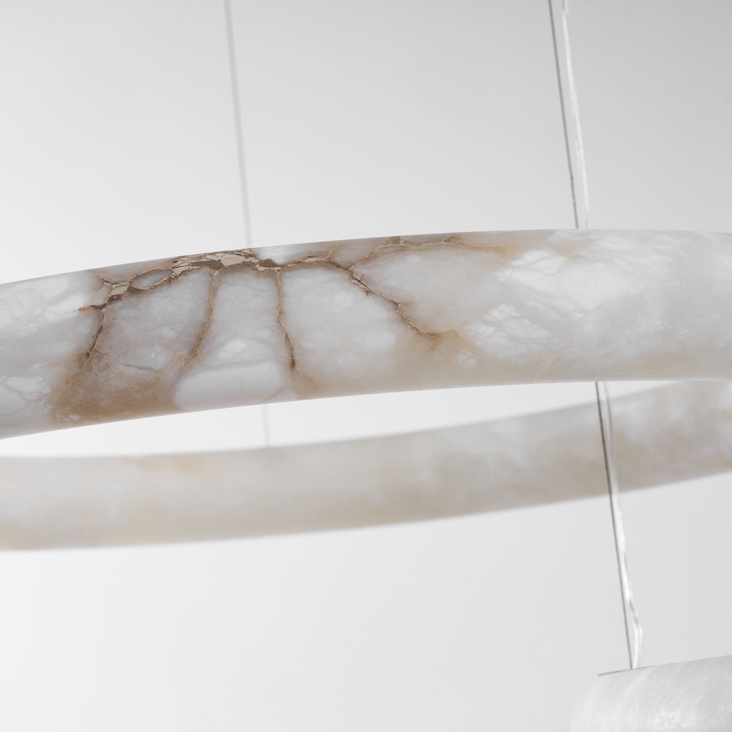 Halo di Pietra Alabaster Chandelier