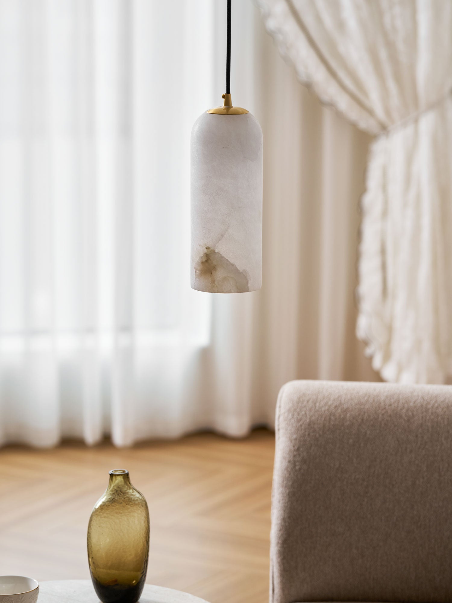Monty  Alabaster Pendant Lamp