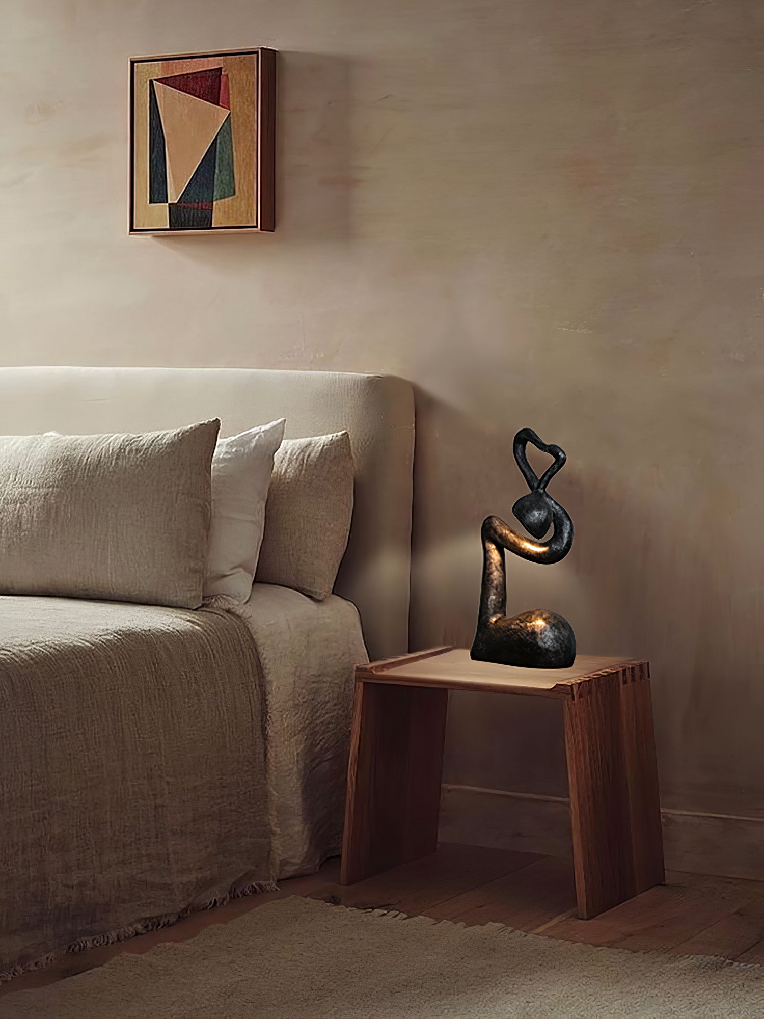Myrrh Sculpture Table Lamp