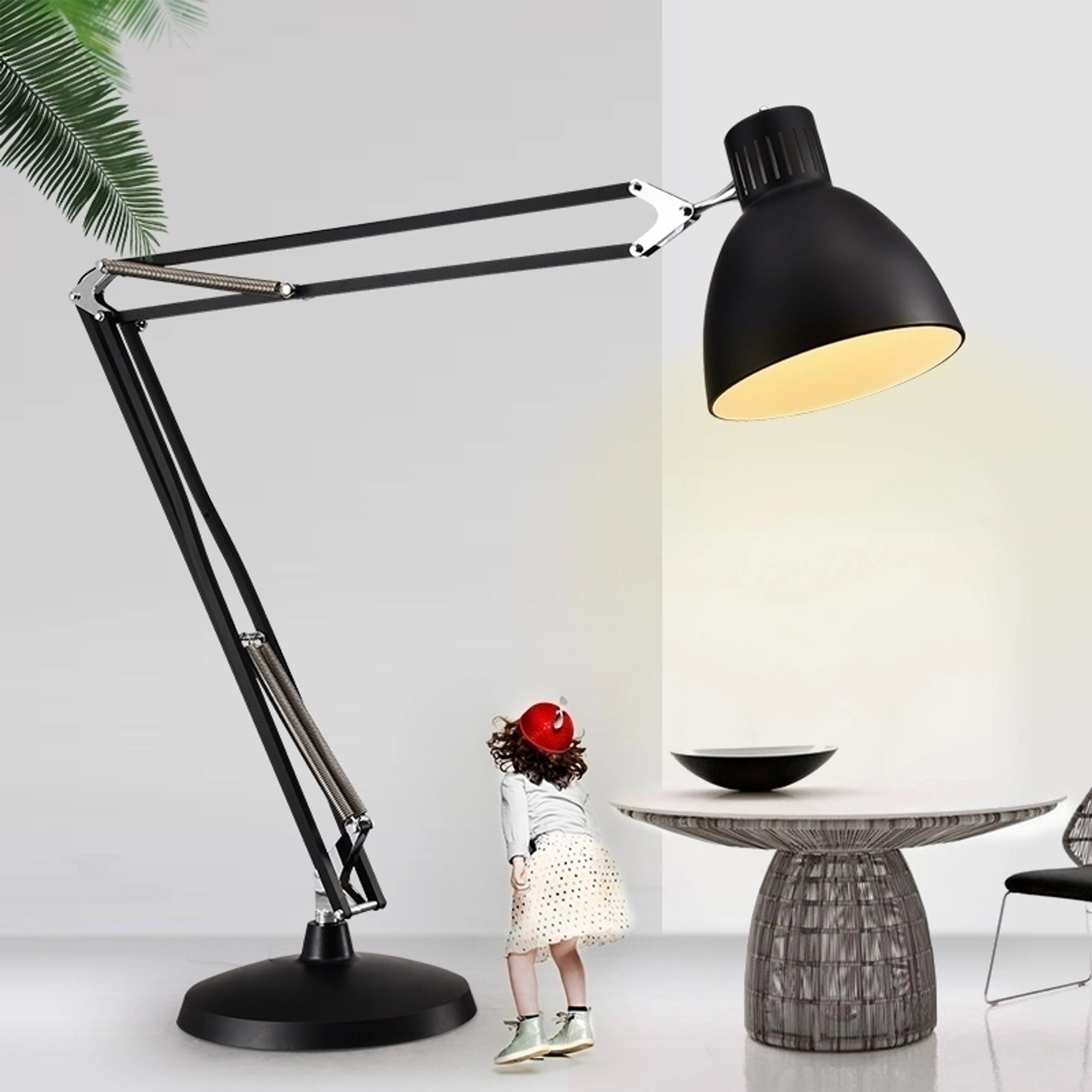Naska Floor Lamp