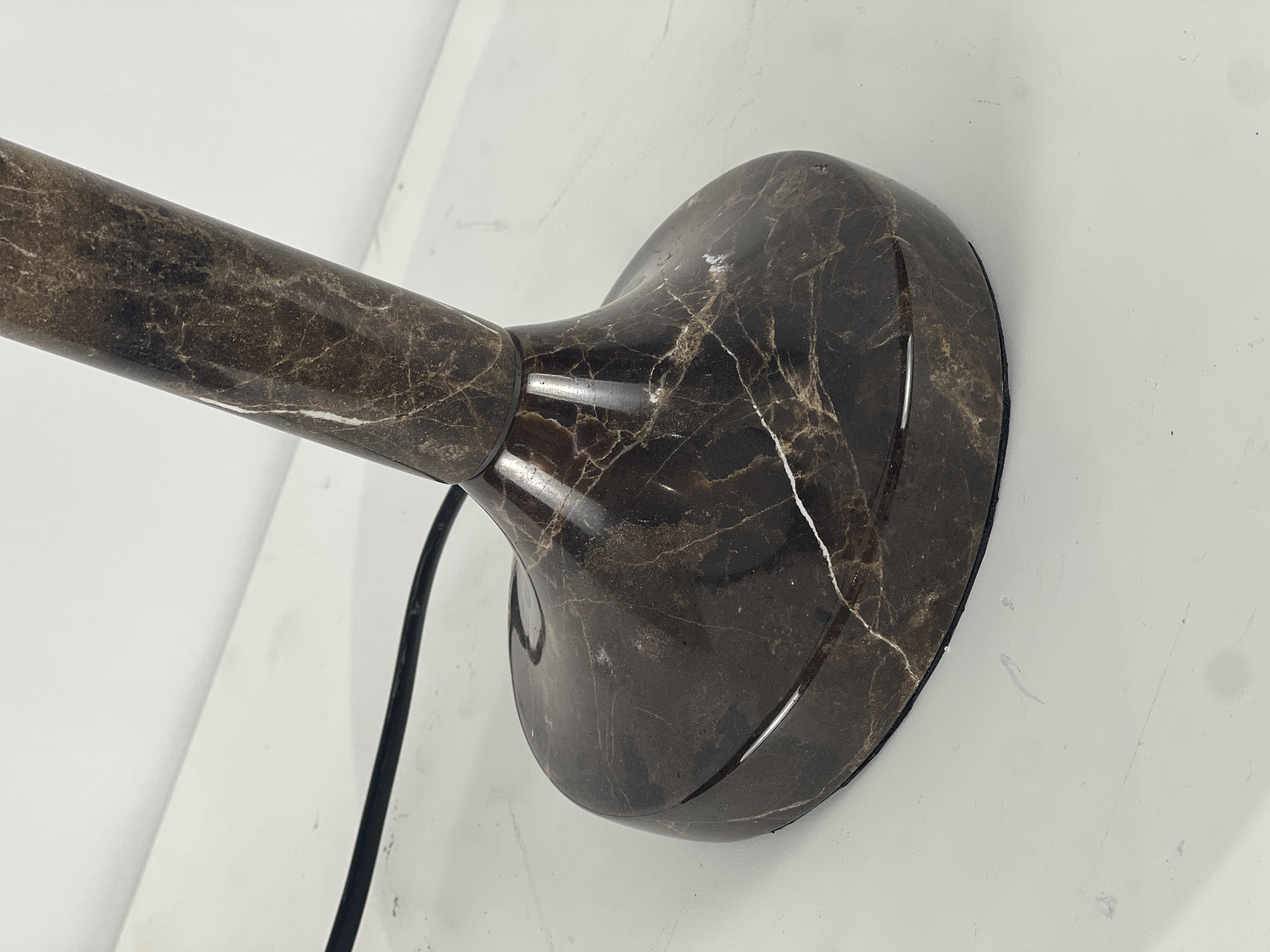 CASA Lighting Emerie Alabaster Table Lamp | Brass Base & Natural Stone