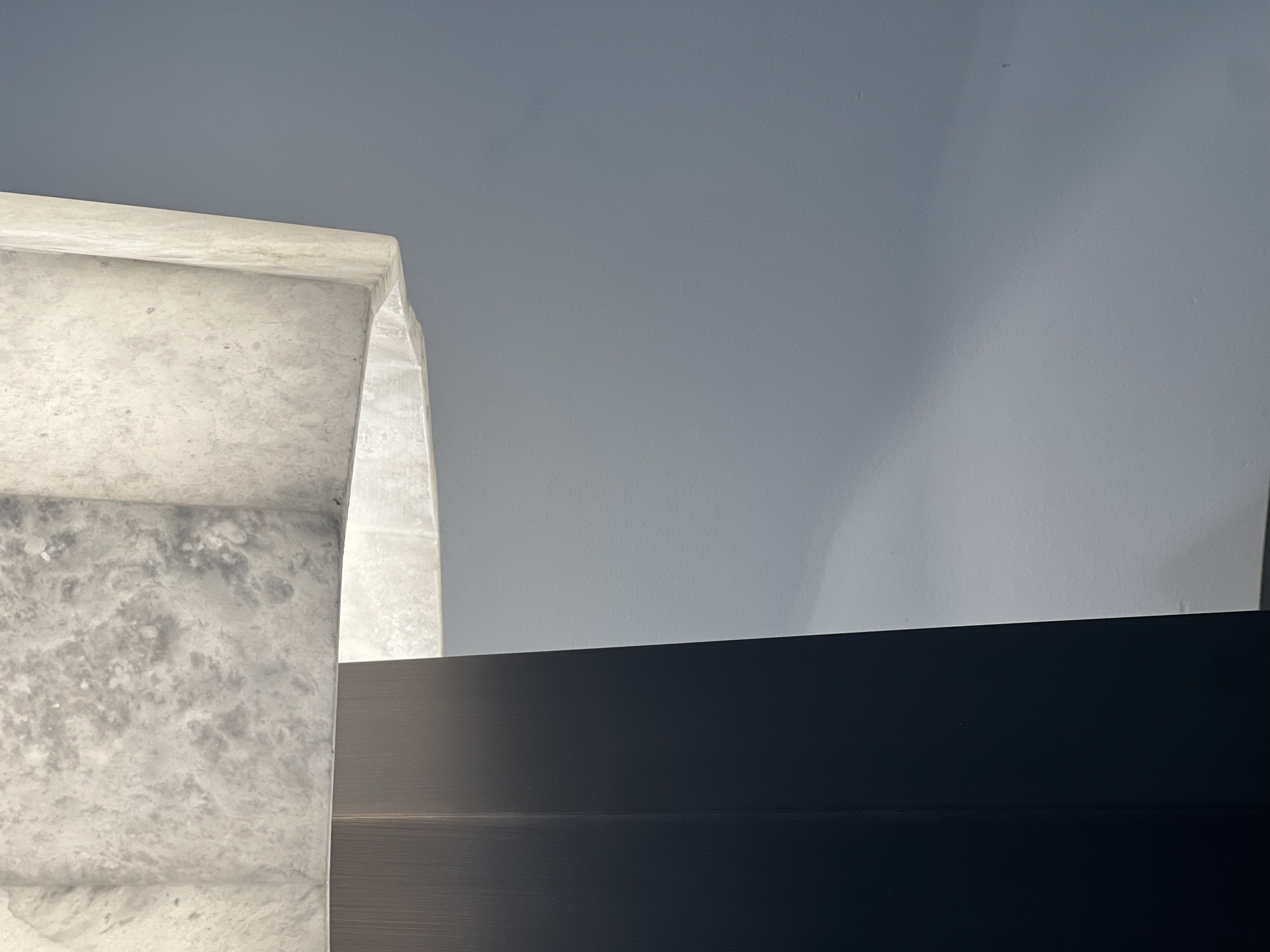 CASA Lighting Pantheon Alabaster Table Lamp | Black Metal & Natural Stone