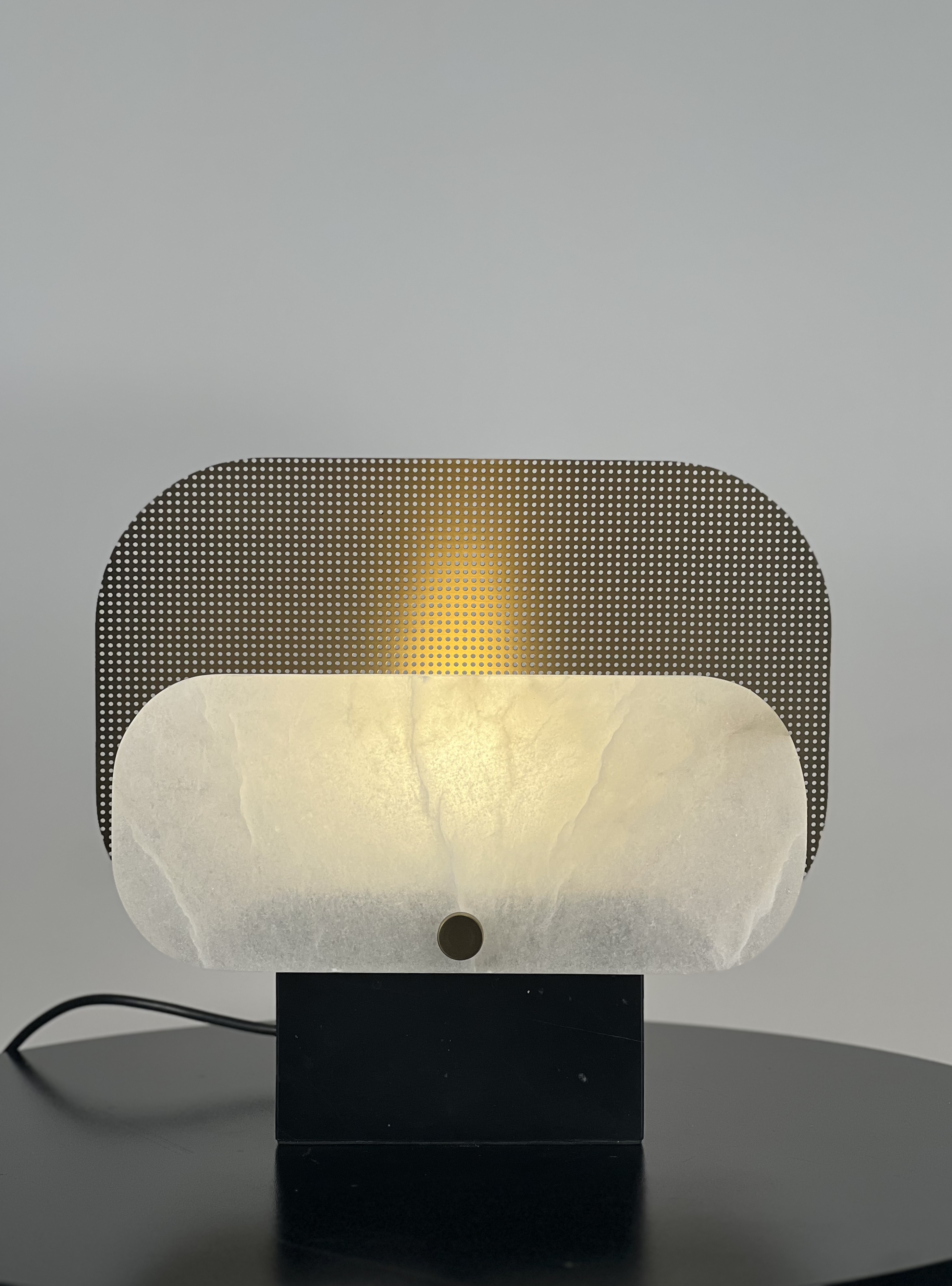 CASA Lighting Altai Alabaster Table Lamp | Black & Brass Organic Statement