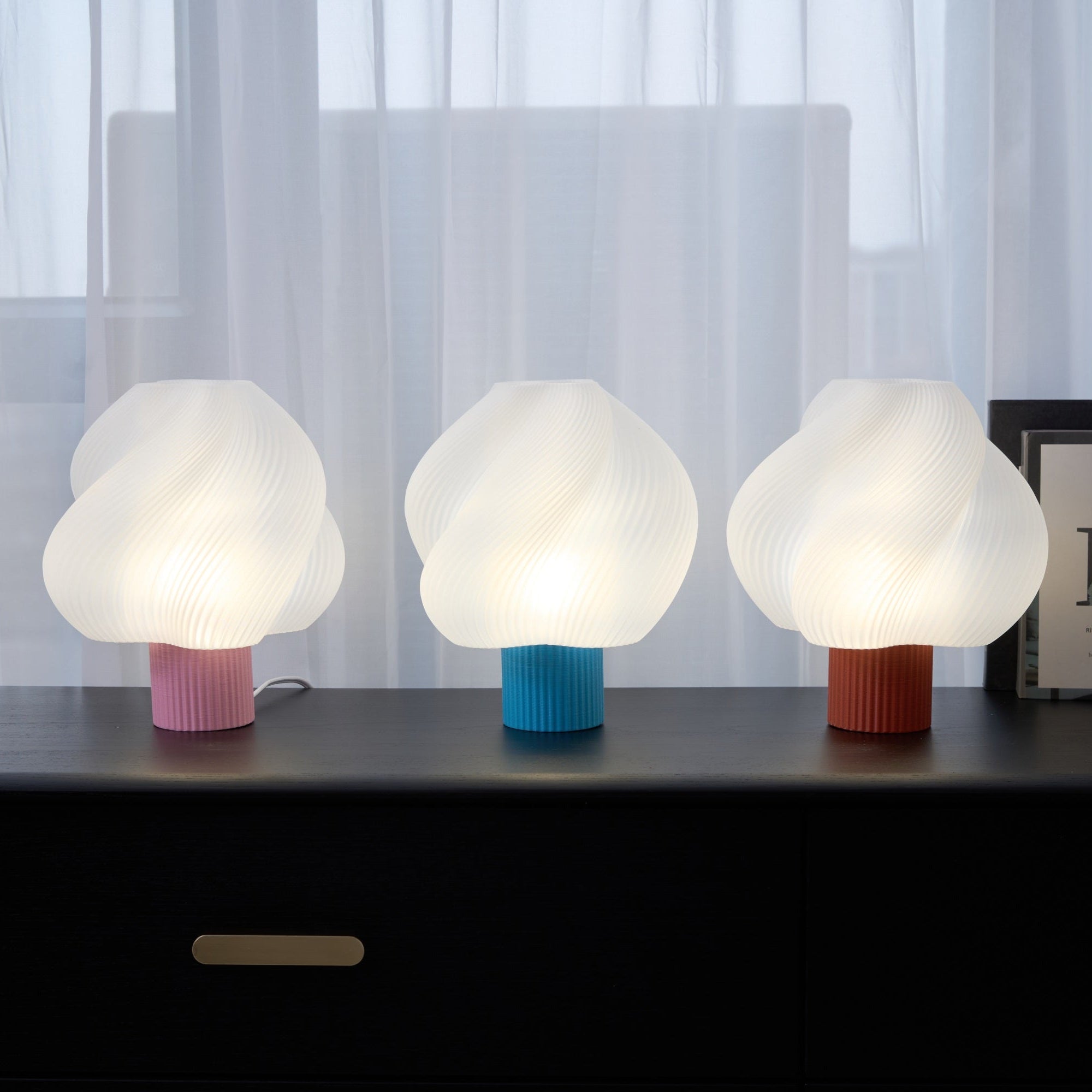 Whirl Pop Table Lamp