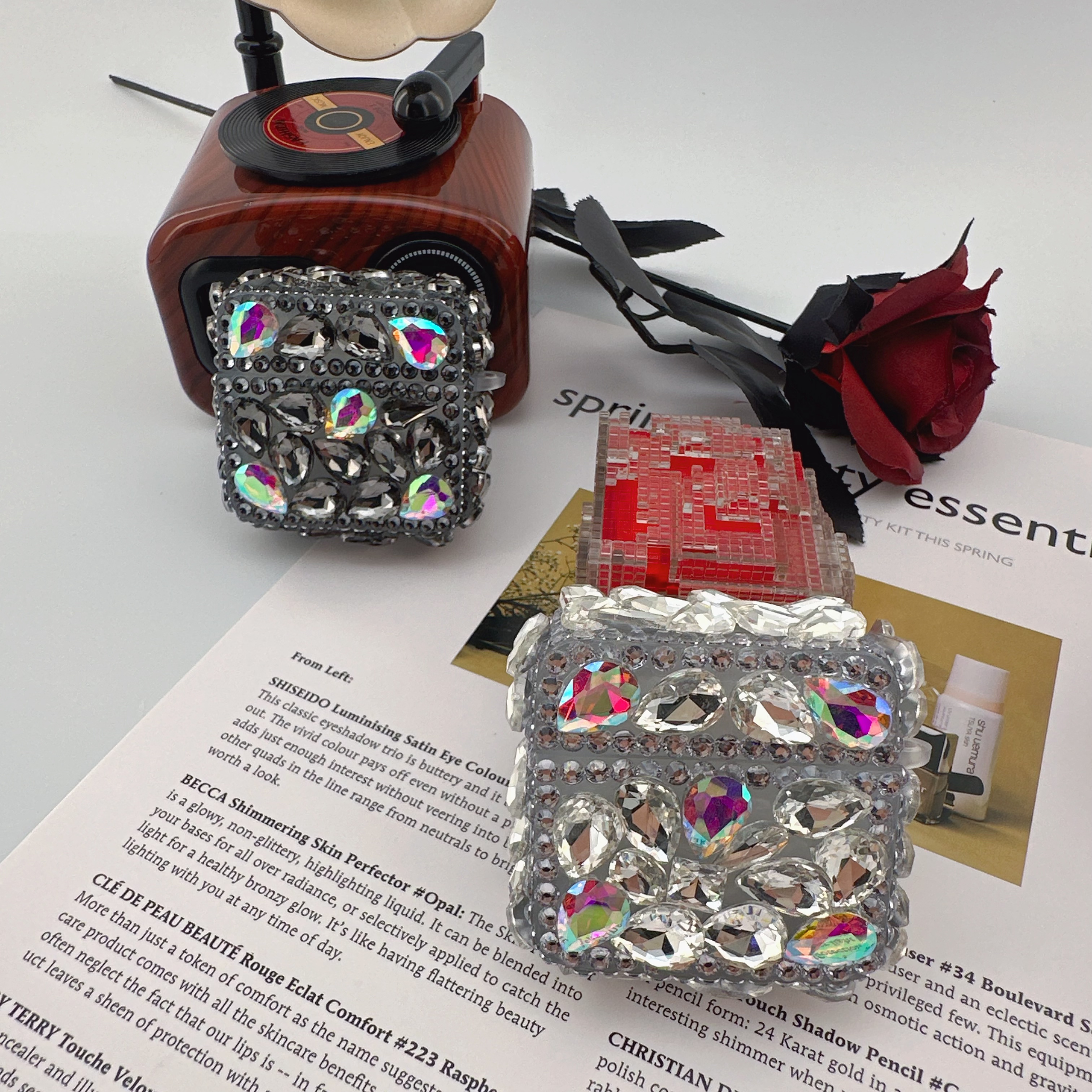 Handcrafted Dazzling Full-rhinestone Earphone Case for AirPods 1 2 3 4 pro1 2 3