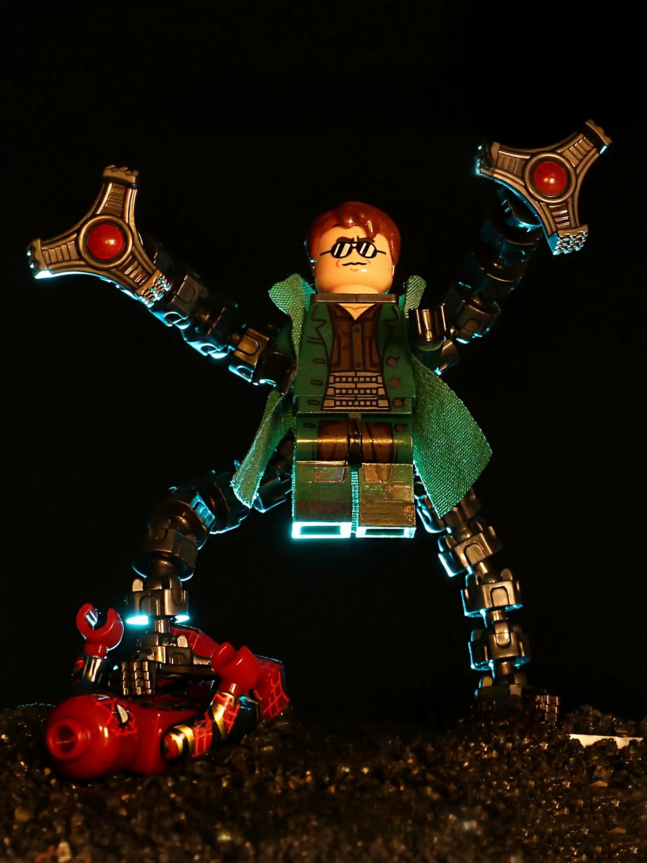 Four-Arm Mech Tentacle Scientist Mass Production Version