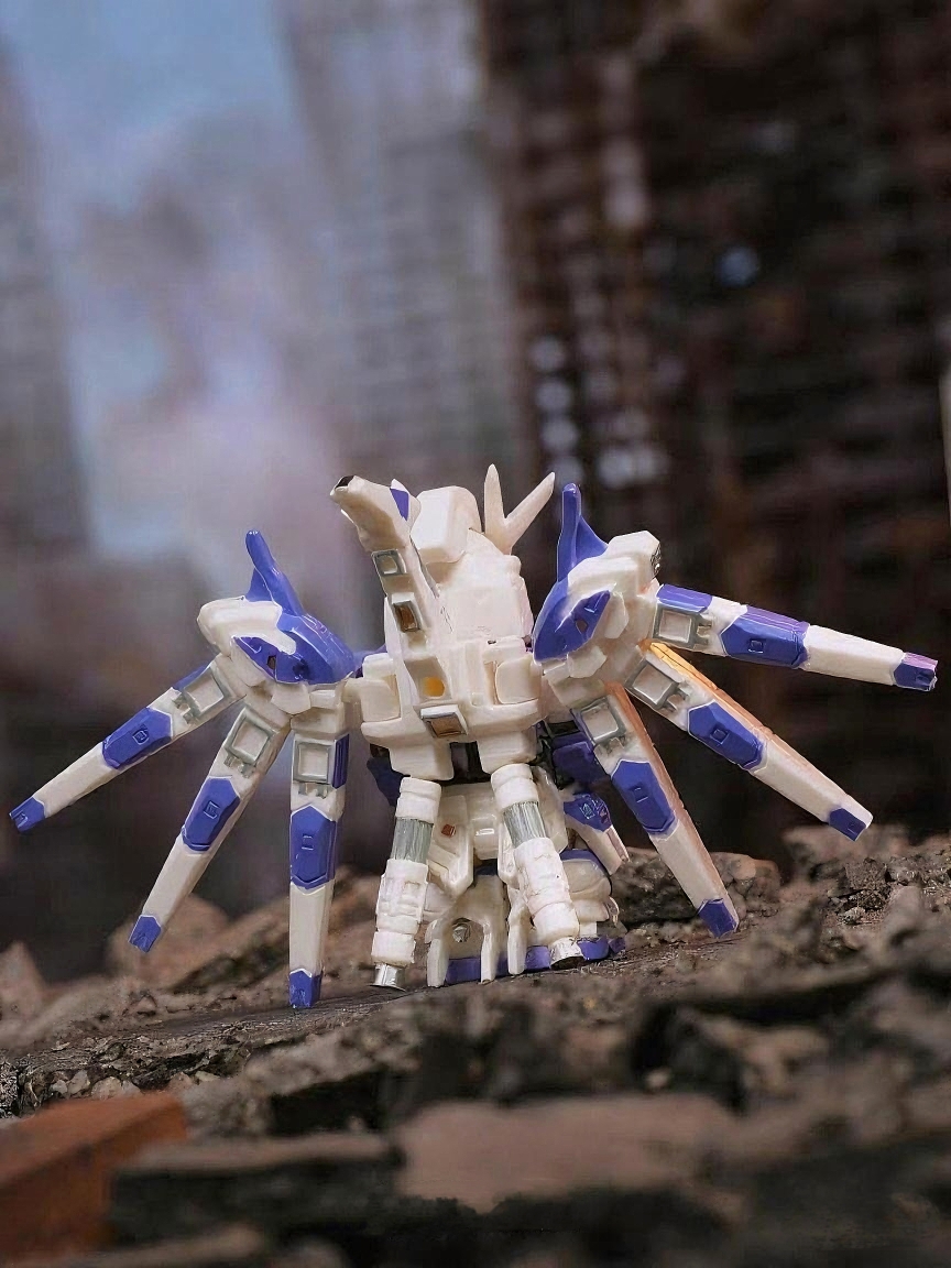Heavy Armor Cosmic Mecha Minifigure