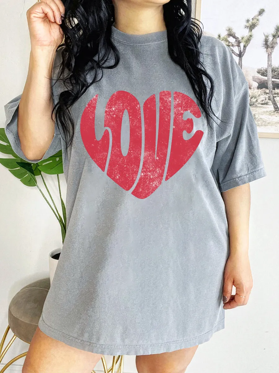 Oversized Retro Love T-shirt