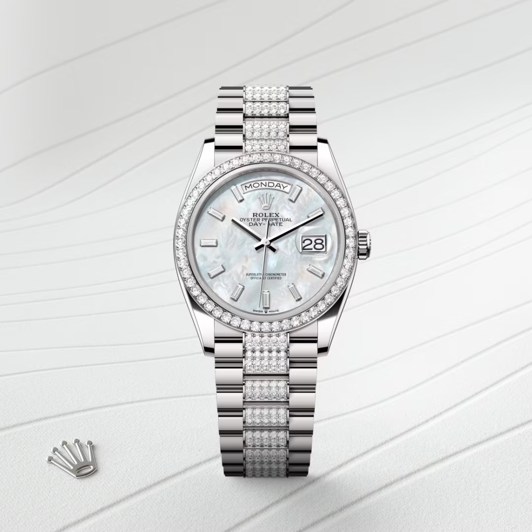Rolex Day-Date 36 Oyster, 36 mm, bílé zlato a diamanty