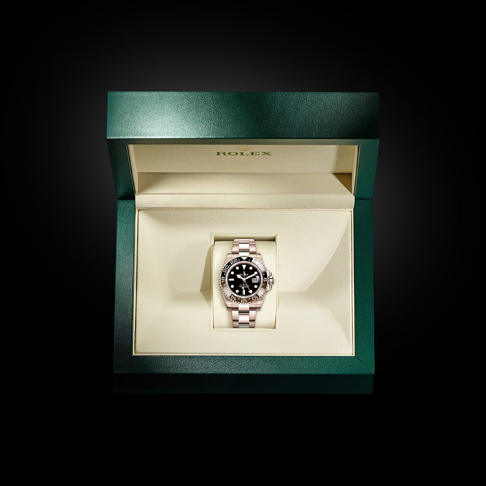 Rolex GMT-Master II Oyster, 40 mm, zlatá Everose