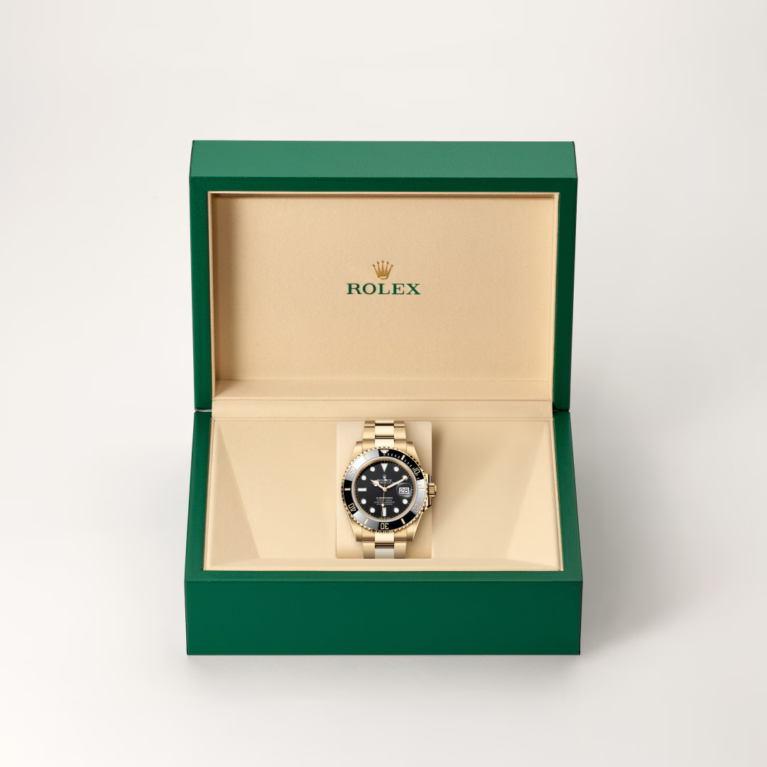 Rolex Submariner Date Oyster, 41 mm, žluté zlato