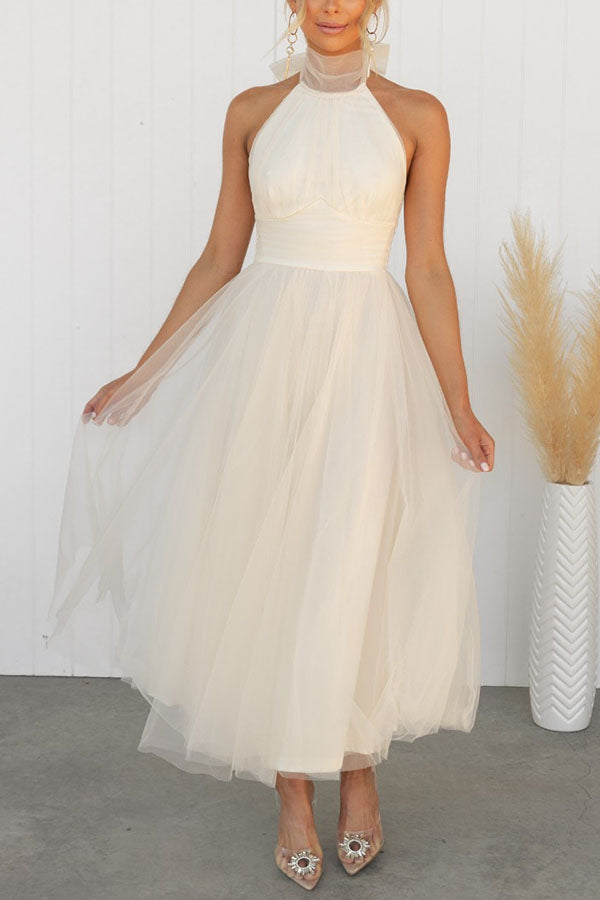 Fairy Vibes Tylle Gathered Detail Halter Maxi šaty