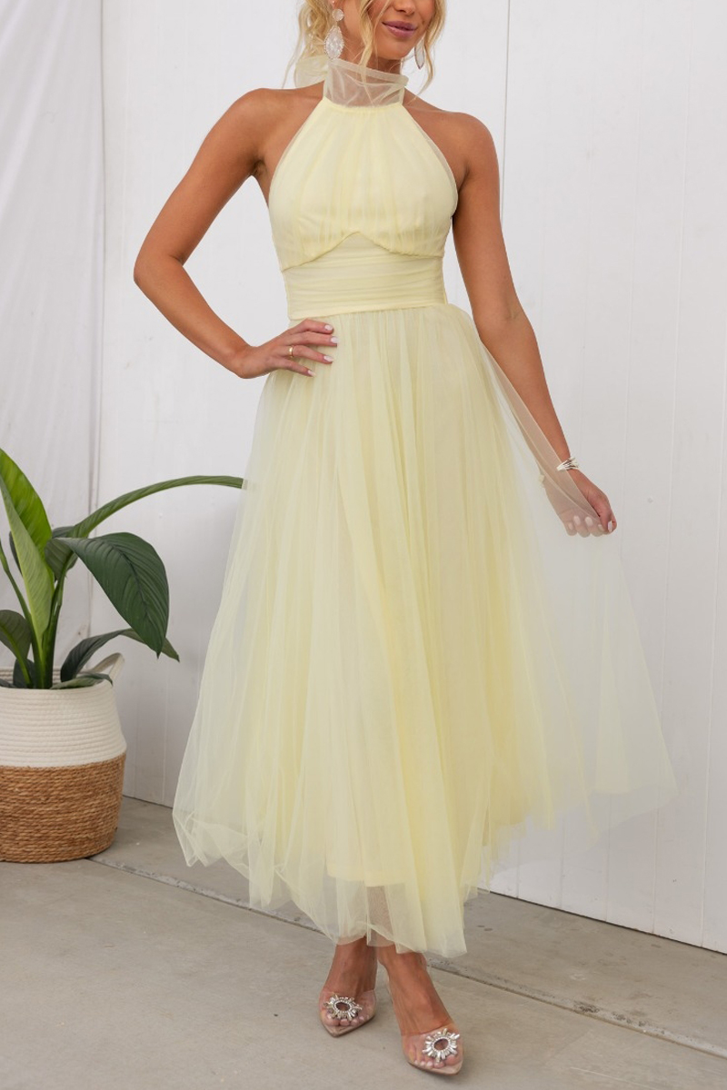 Fairy Vibes Tylle Gathered Detail Halter Maxi šaty