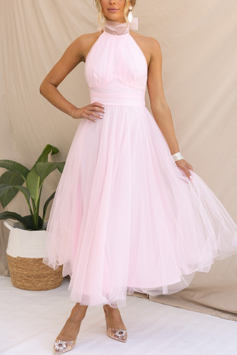 Fairy Vibes Tylle Gathered Detail Halter Maxi šaty