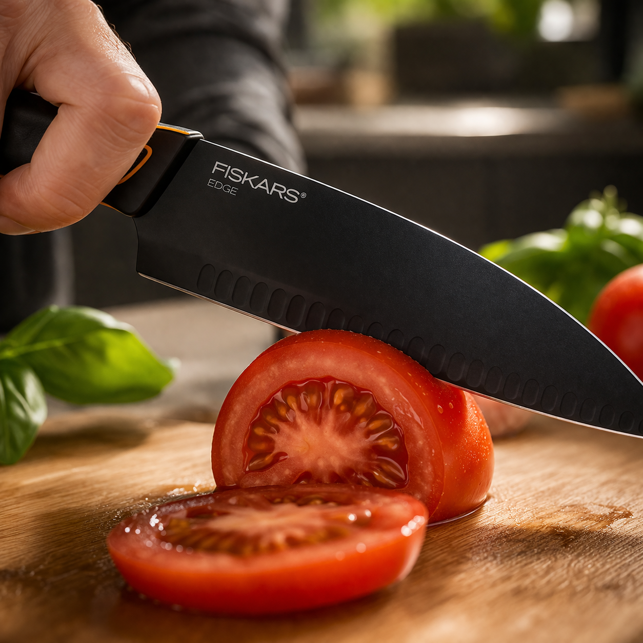 FISKARS® EDGE – Mindig Éles Késkészlet Beépített Élezővel | Könnyed, Precíz Vágás Minden Nap