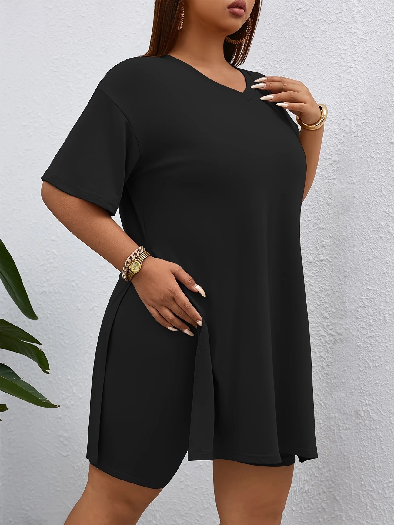 Women's 2-Piece Lounge Set Casual Oversized V-Neck Tops and High Waisted Shorts Set