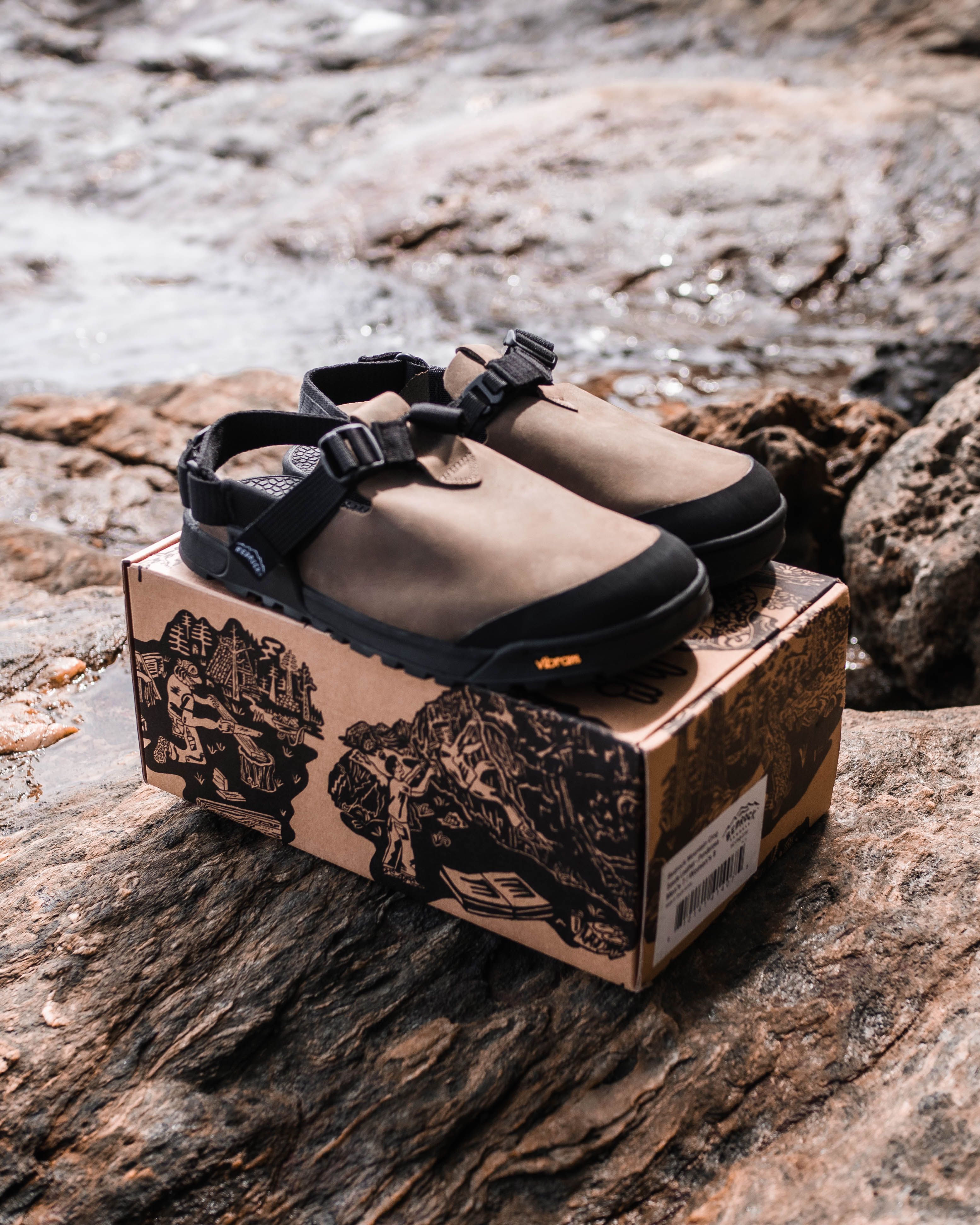 Bedrock Sandals Mountain Clog Nubuck Leather : Driftwood Gray