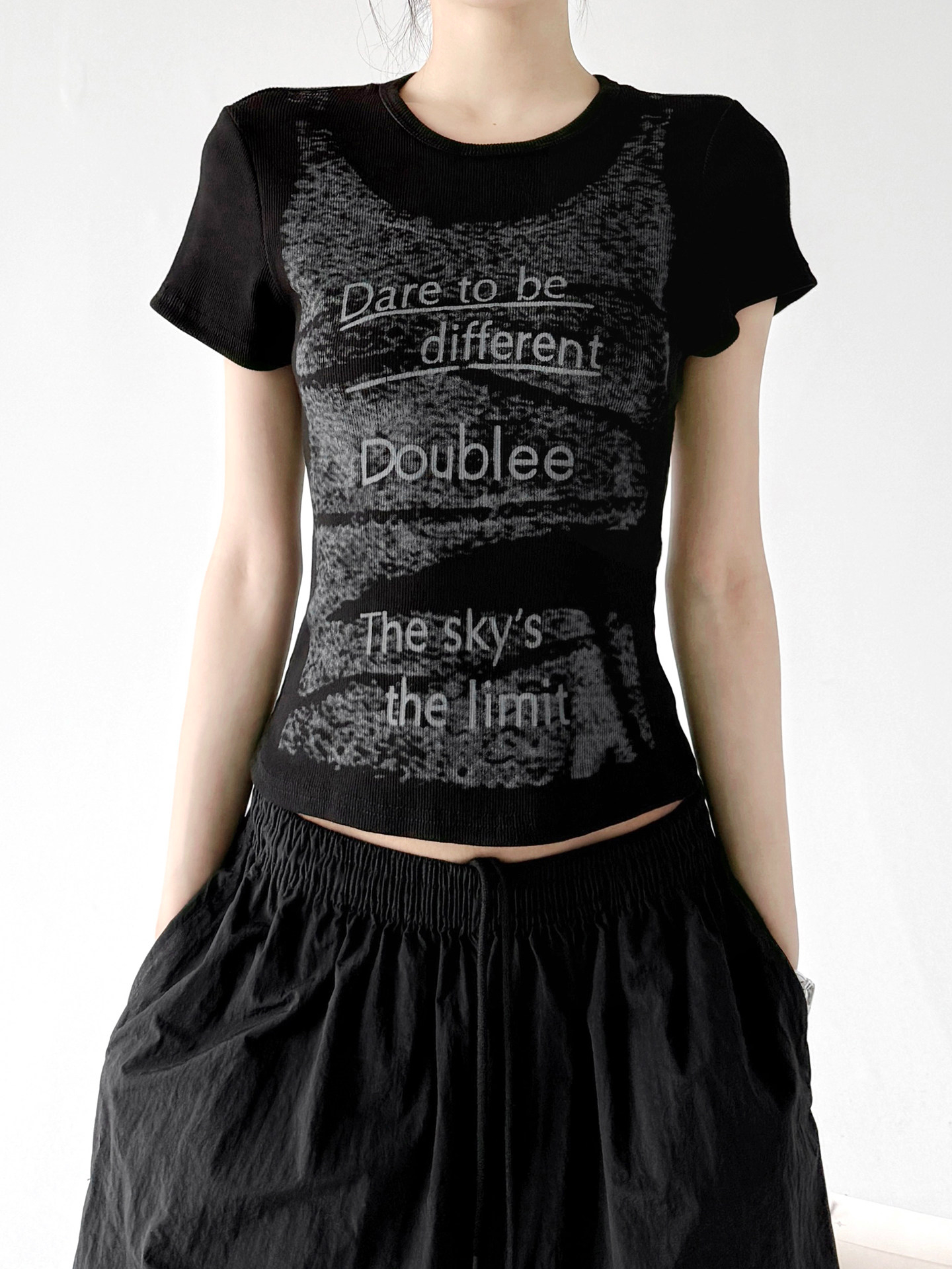 Black Letter Print Slim Fit Crew Neck Short Sleeve Tee