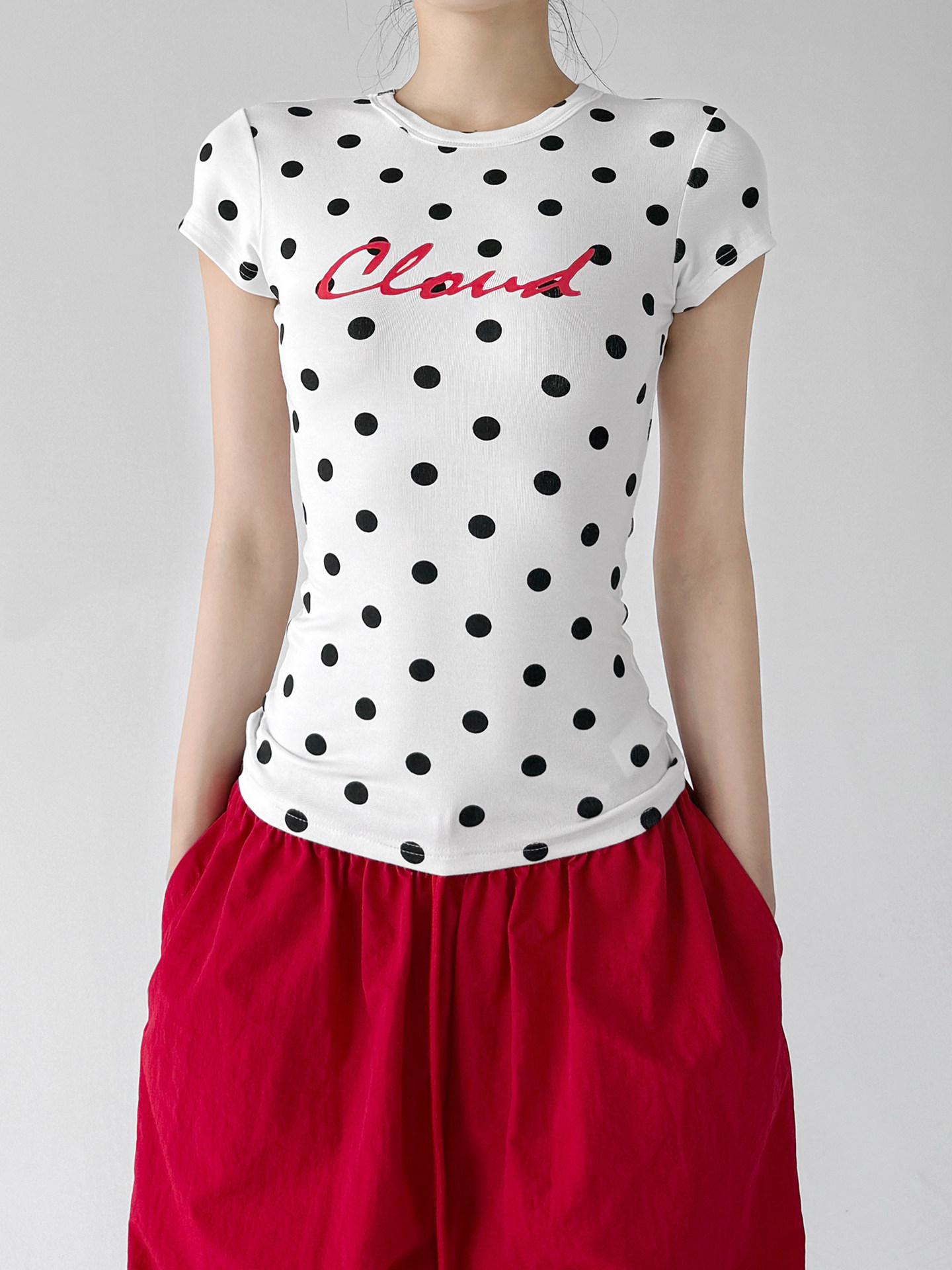 White Polka Dot Slim Fit Casual Short Sleeve Top