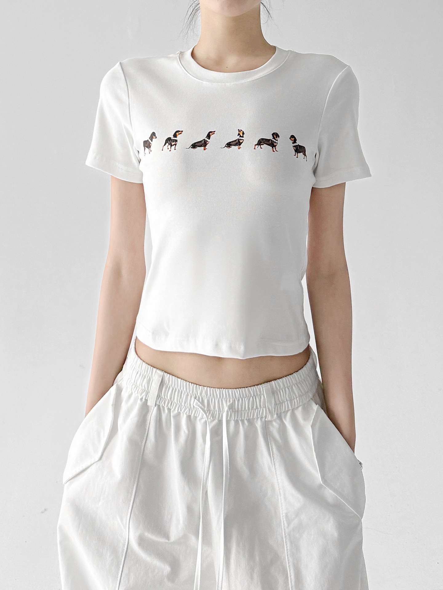 White Breathable Slim Graphic Print Short Sleeve Top