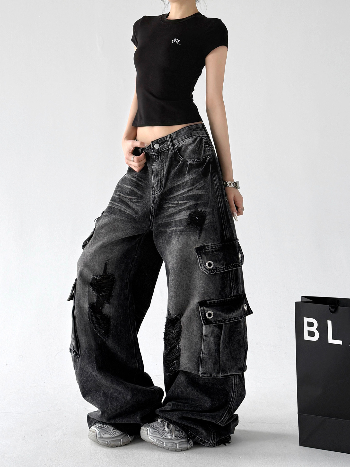 Black Vintage Distressed Curved Loose Wide Leg Jeans