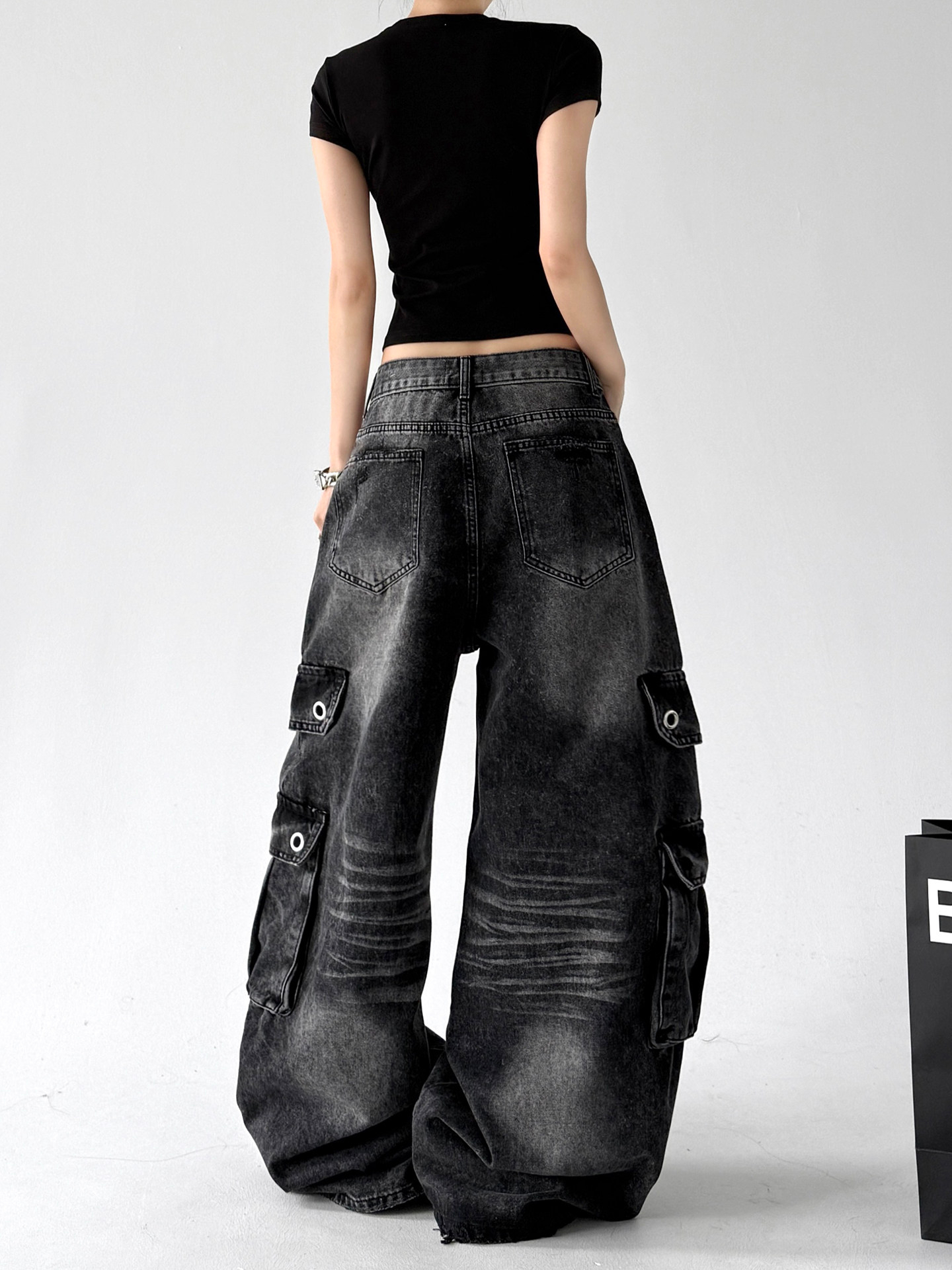 Black Vintage Distressed Curved Loose Wide Leg Jeans