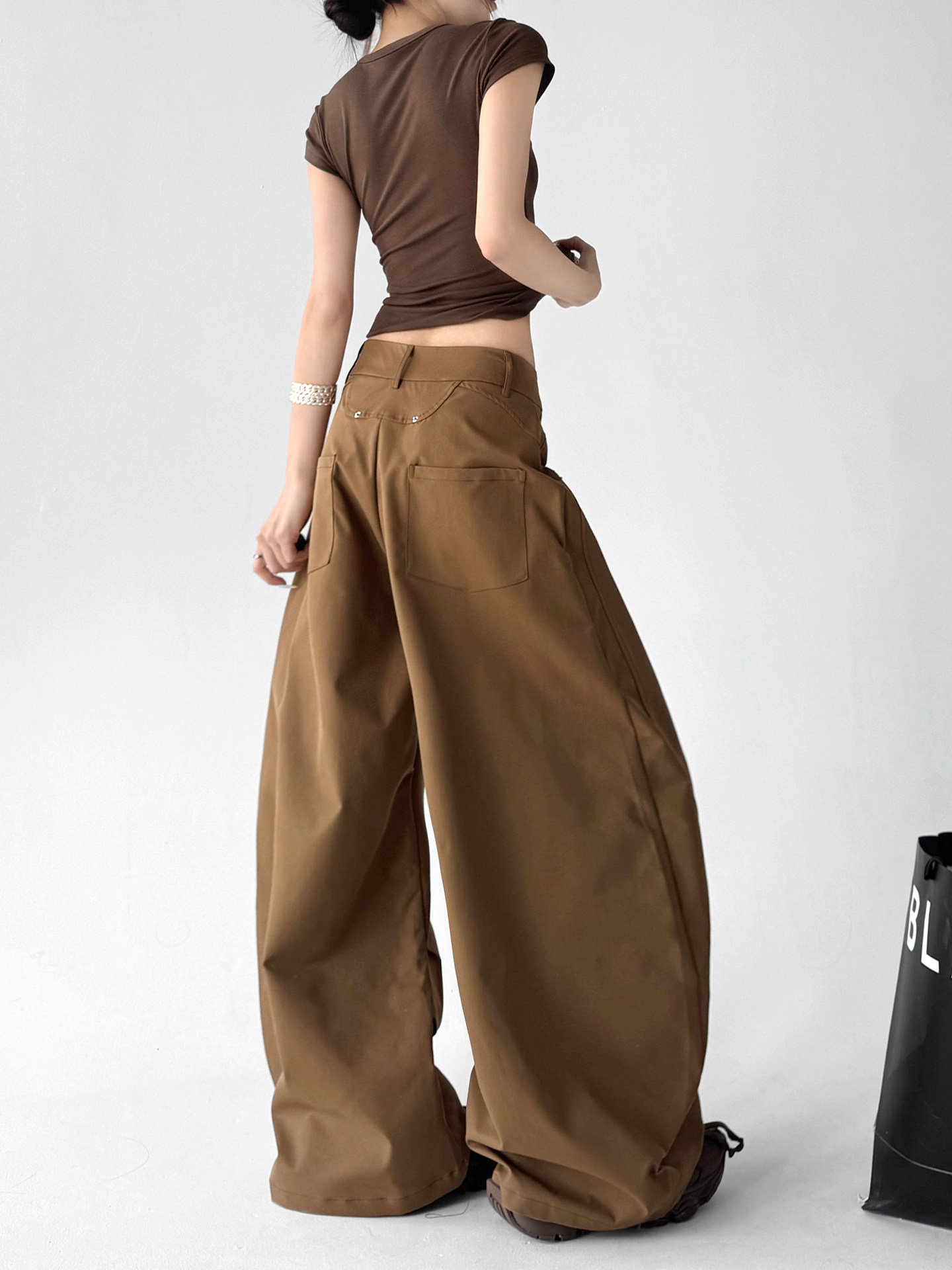 Caramel High Waist Loose Floor-Length Curved Cargo Wide Leg Pants