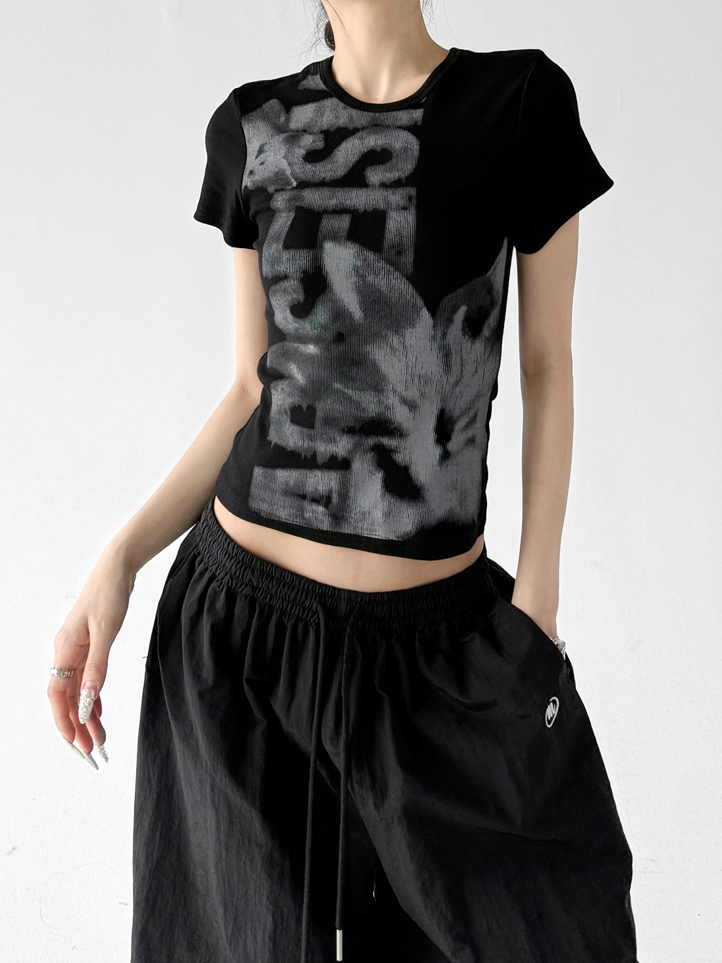 Black Letter Print Cropped Slim Fit Short Sleeve Top
