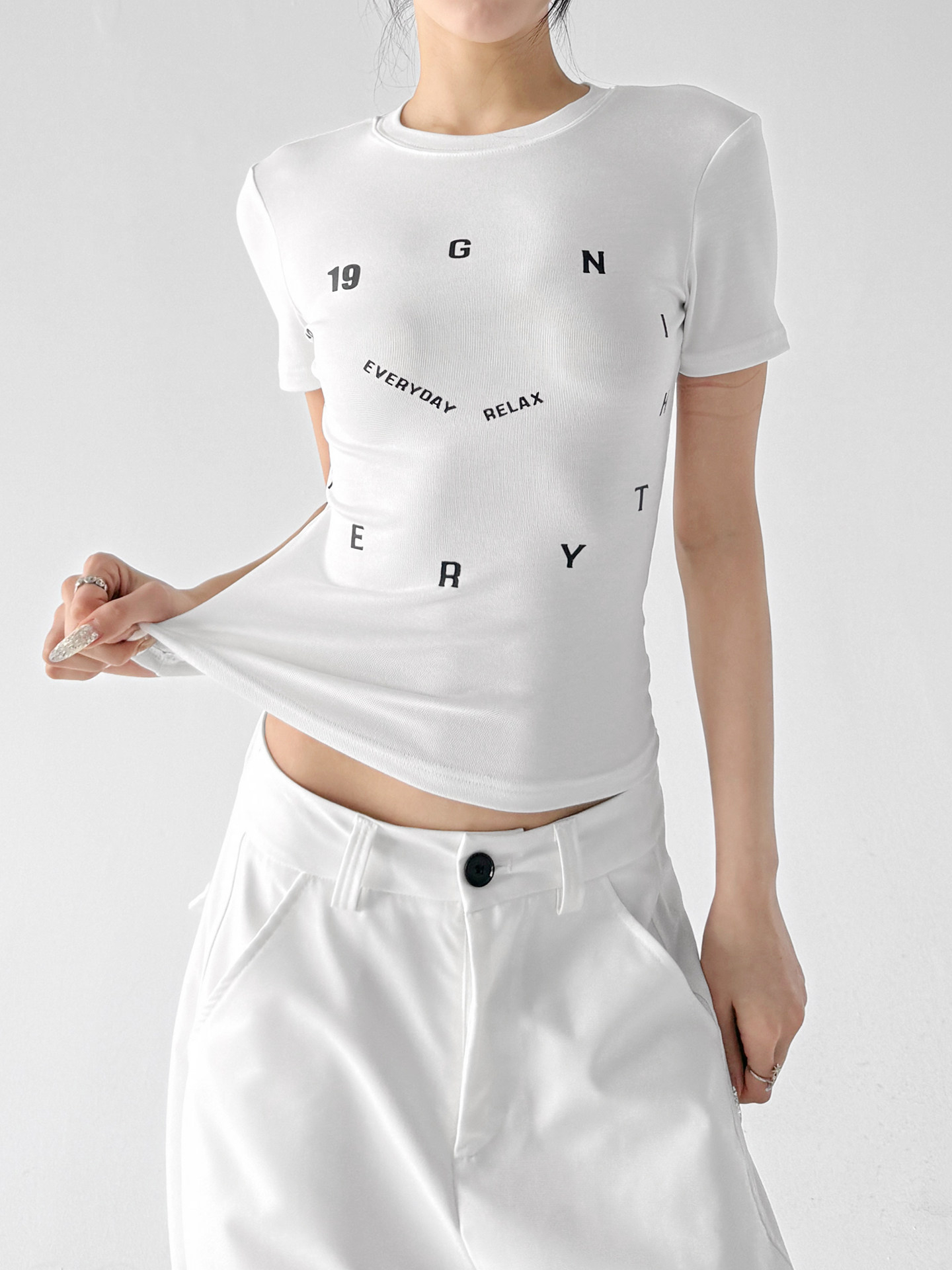 White Clock Letter Print Slim Fit Casual Short Sleeve Tee
