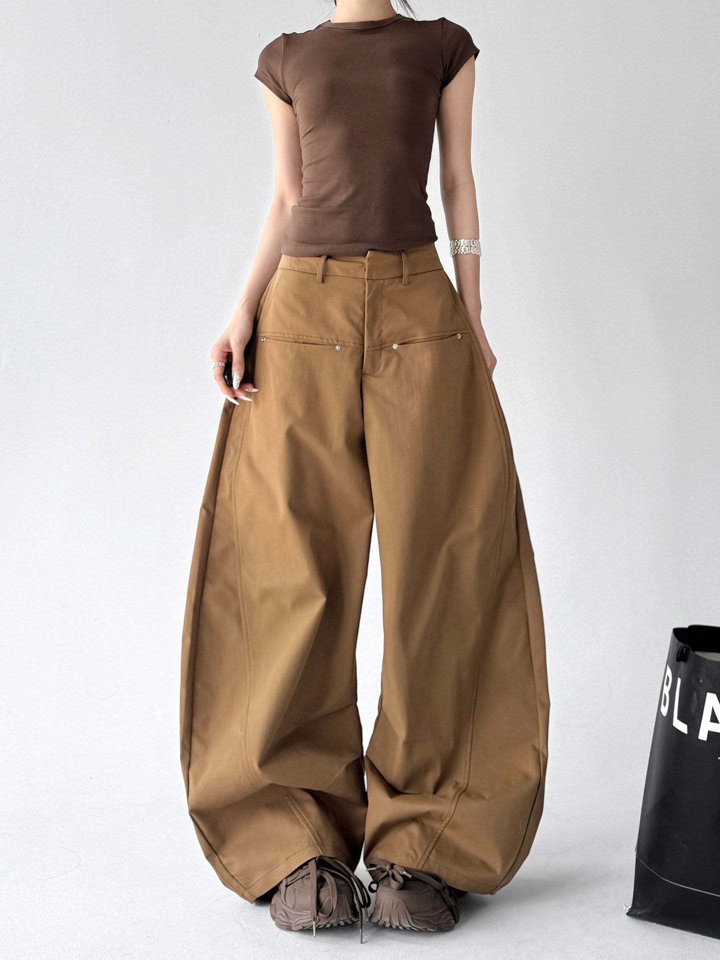 Caramel High Waist Loose Floor-Length Curved Cargo Wide Leg Pants