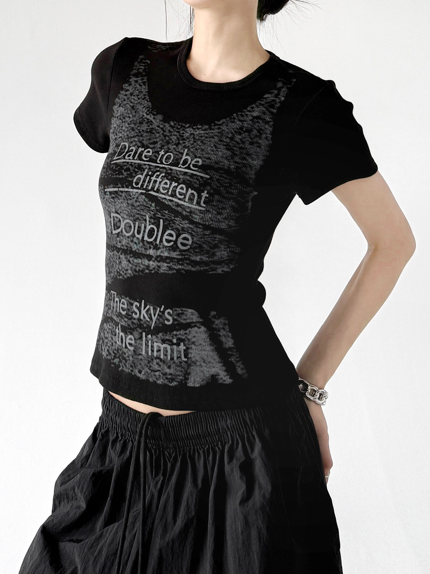 Black Letter Print Slim Fit Crew Neck Short Sleeve Tee