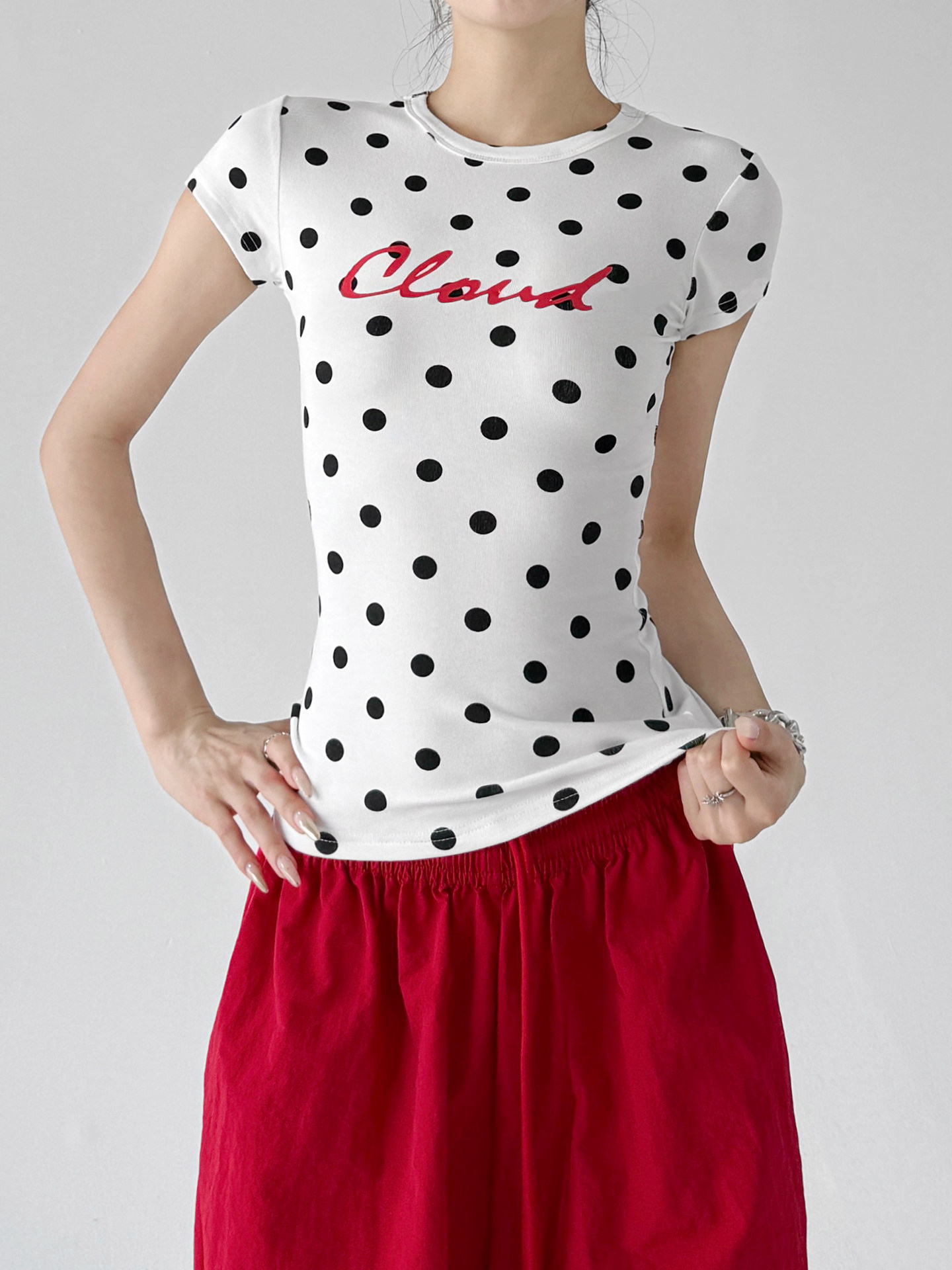 White Polka Dot Slim Fit Casual Short Sleeve Top
